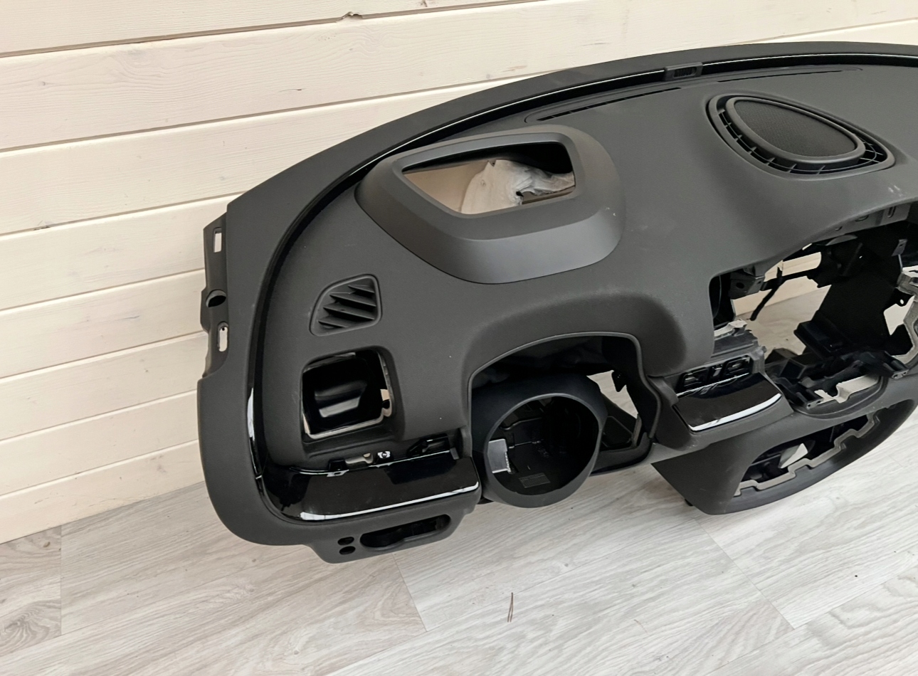 MINI F54 Clubman dashboard instrument panel console originál HUD