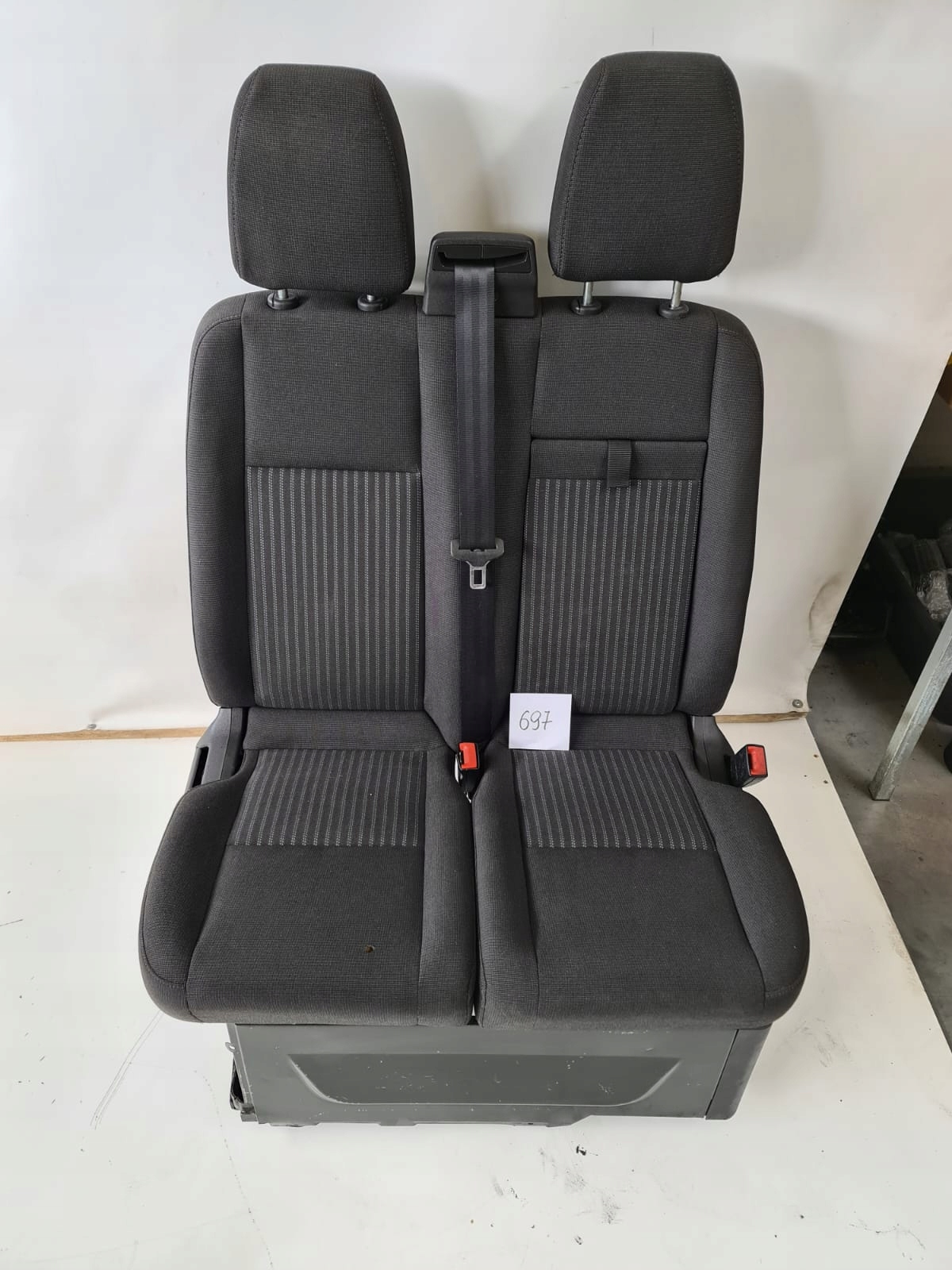 КРІСЛО ДИВАН FORD TRANSIT MK8