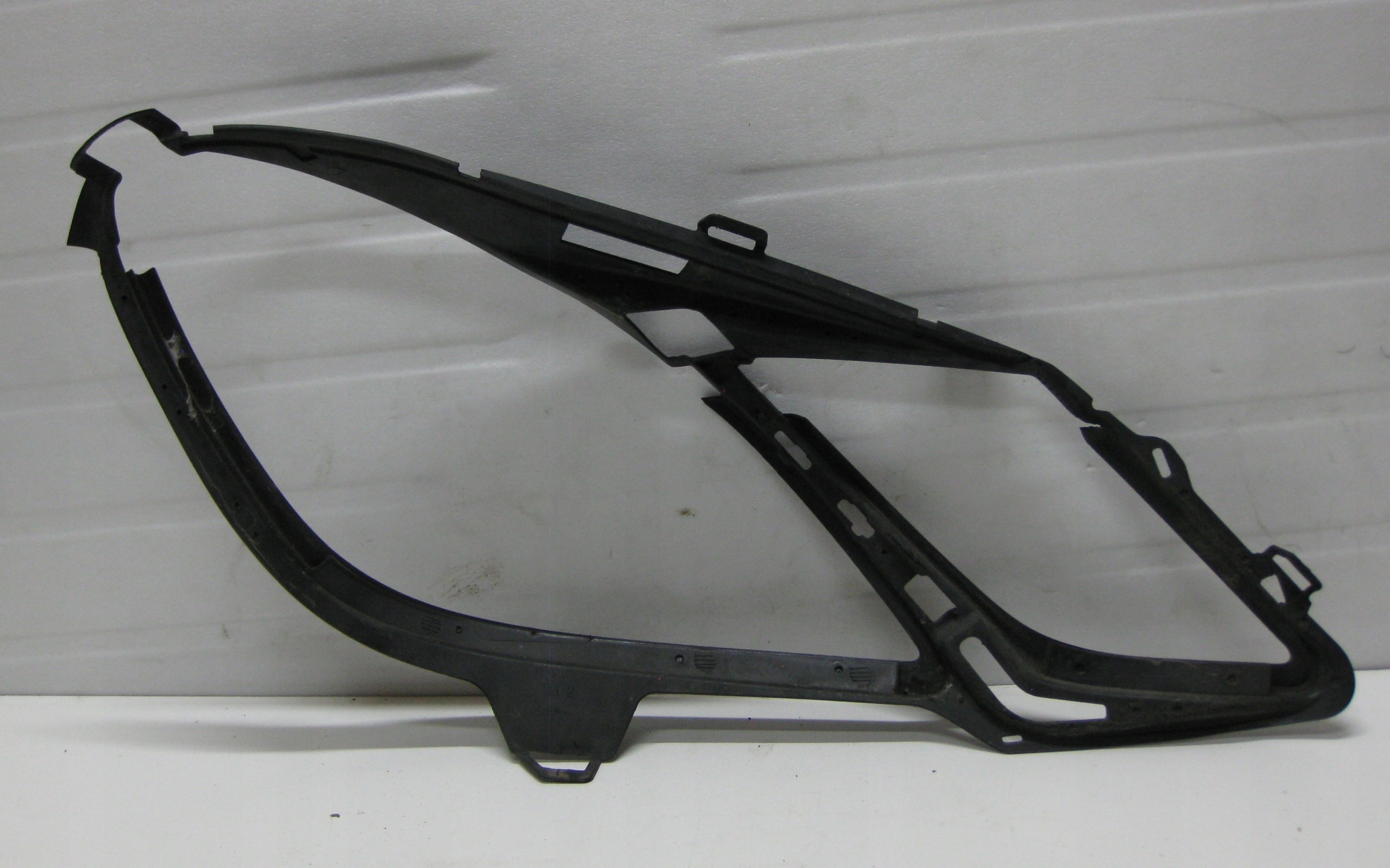MERCEDES W212 LIFT E gasket REFLEKTORA lights left front 166425