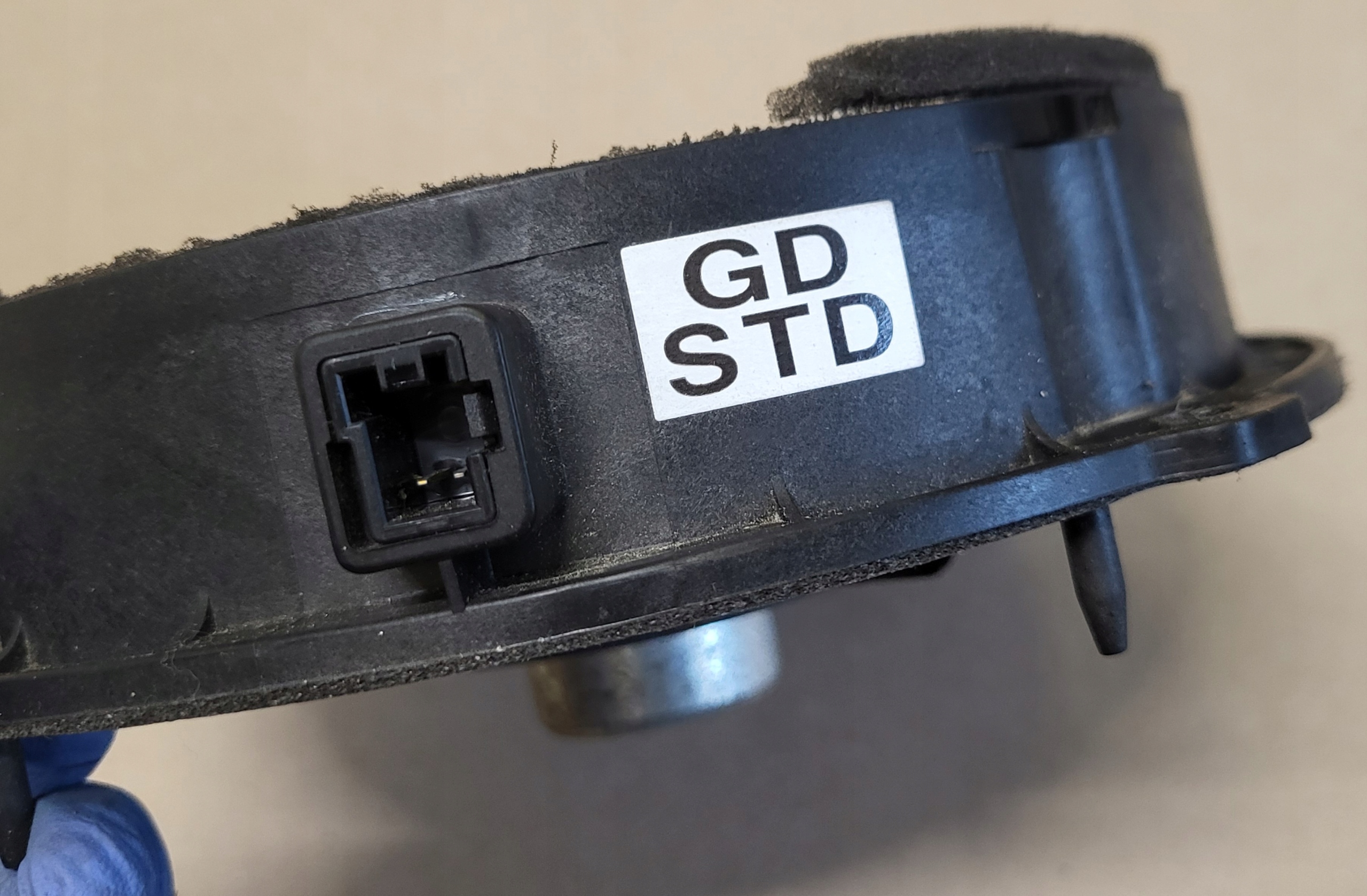 speaker Z door HYUNDAI i30 II 2 GD STD original