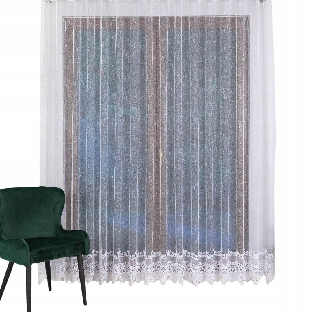 Dlouhá Hotová Záclona S Páskou, Originální Vzor Ve Spodní Části 300x250