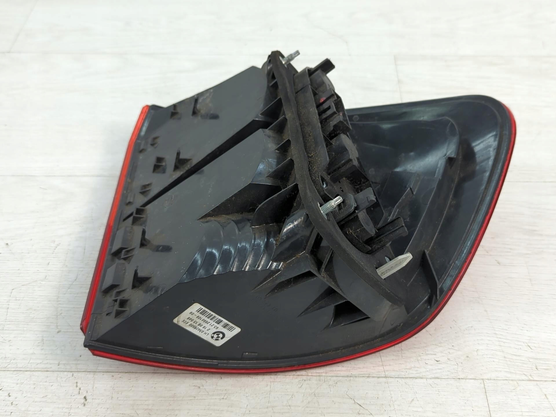 фонарь задний левый X1 E84 03425500 2990109