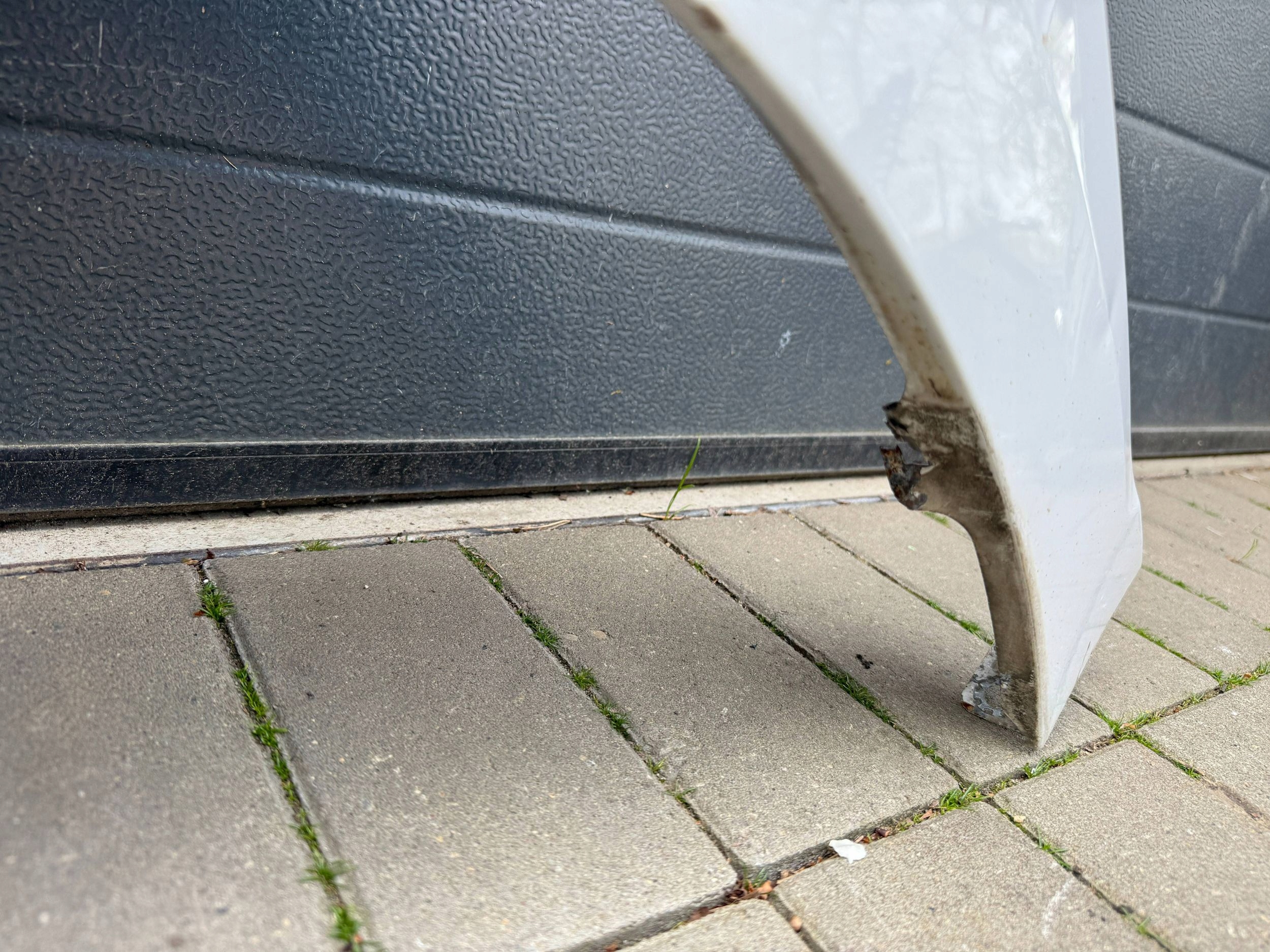 Skoda Rapid 12- fender left front front