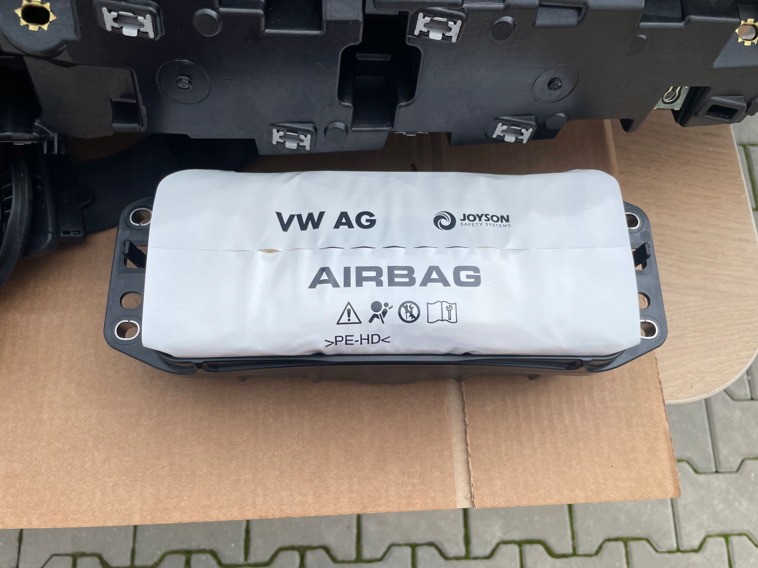 console dashboard instrument panel airbags tension belts AUDI A6 C8 original IDEAL