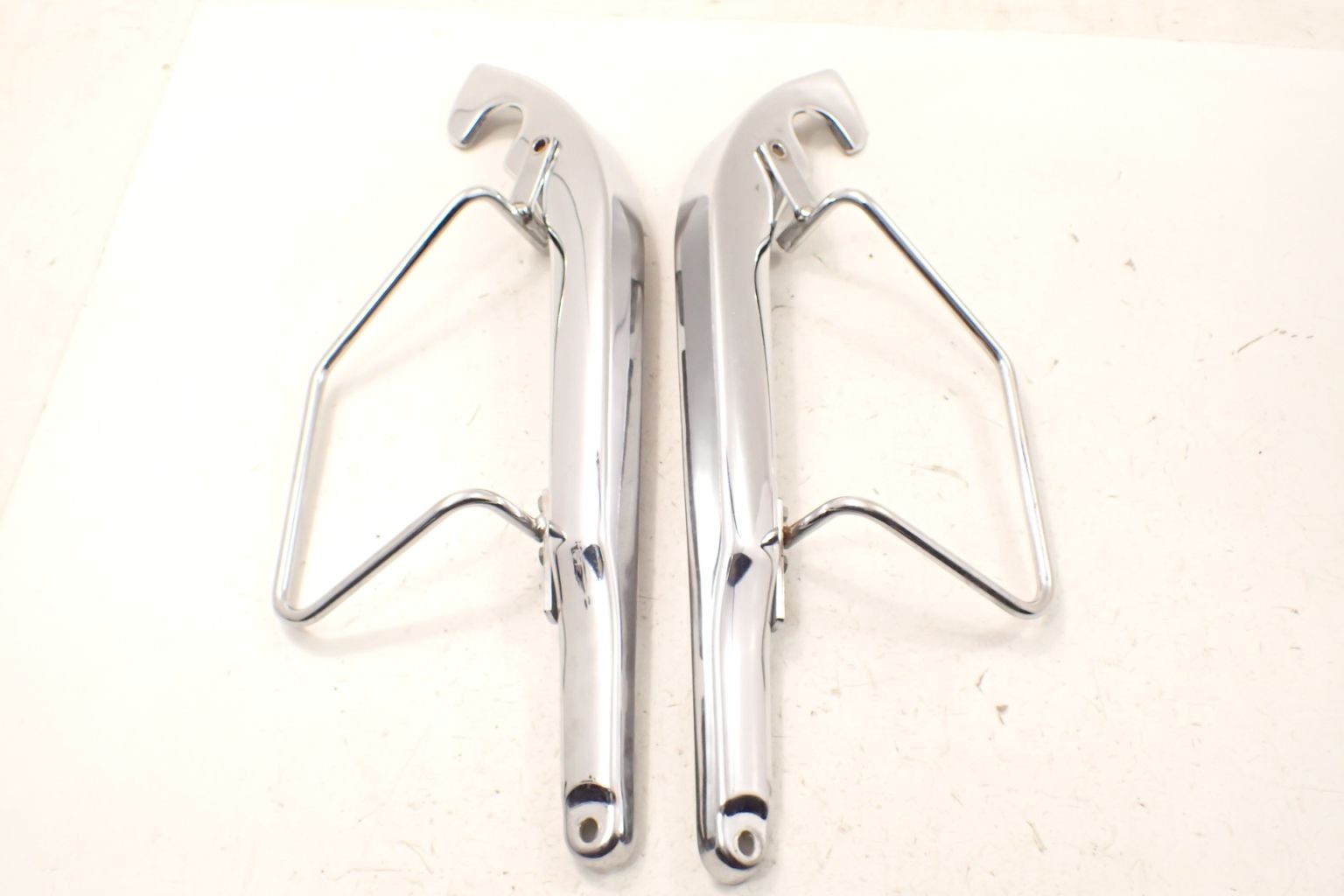 Suzuki VZ 800 Marauder Stelaż sakw bocznych mocowanie