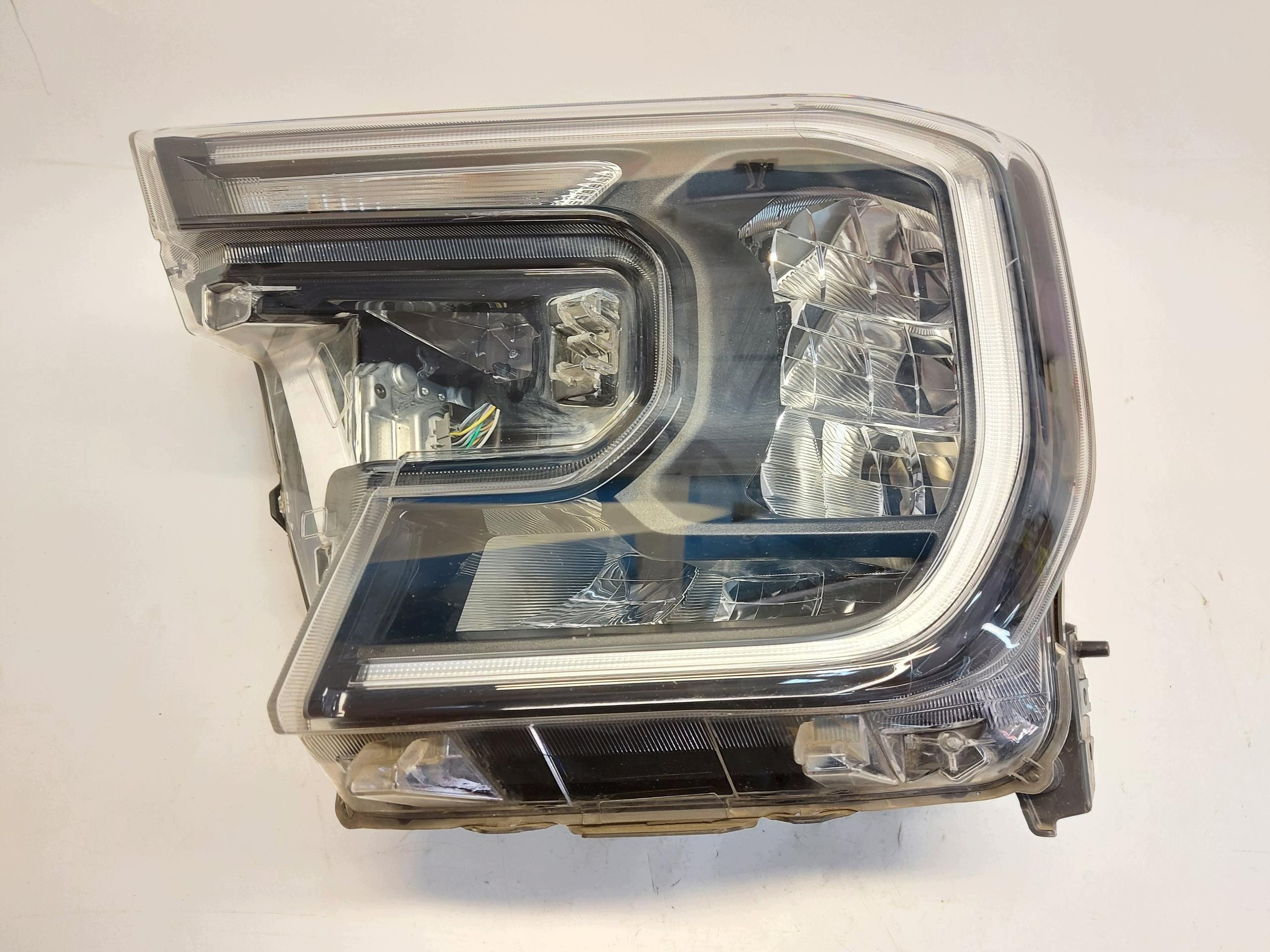 Ford Ranger VI 6 2024r. 3.0 TDC light left front N1WB-13E015-FD RHD