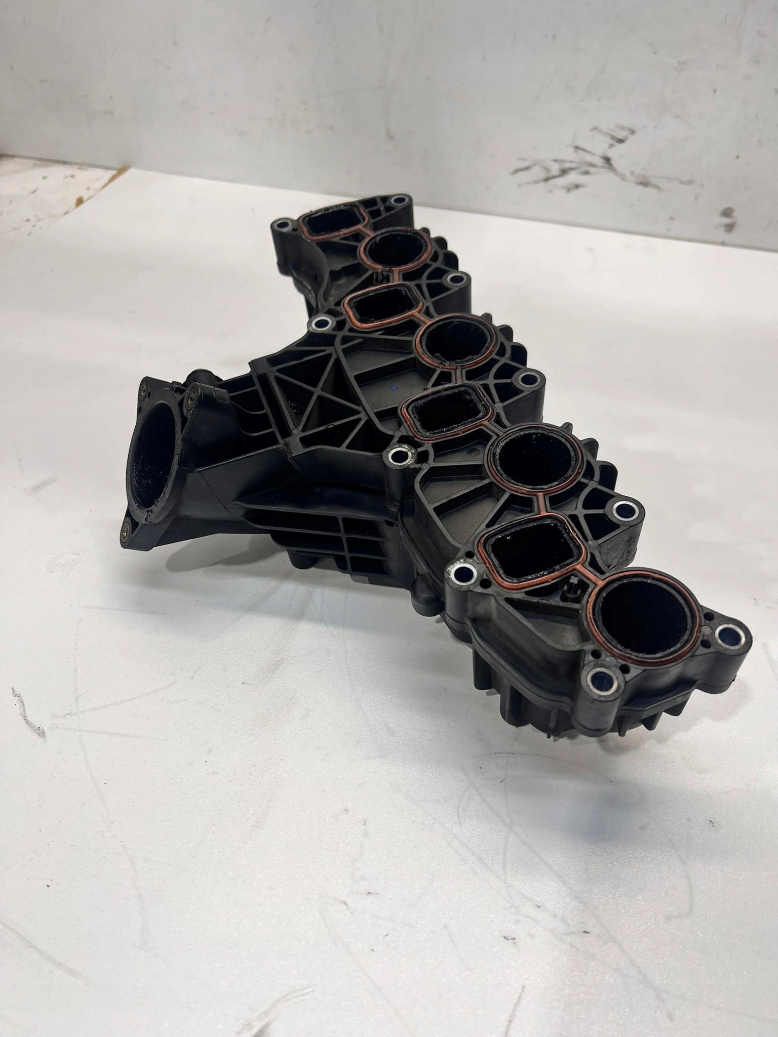 intake manifold VOLKSWAGEN CRAFTER 2.0 TDI 03L129711AM