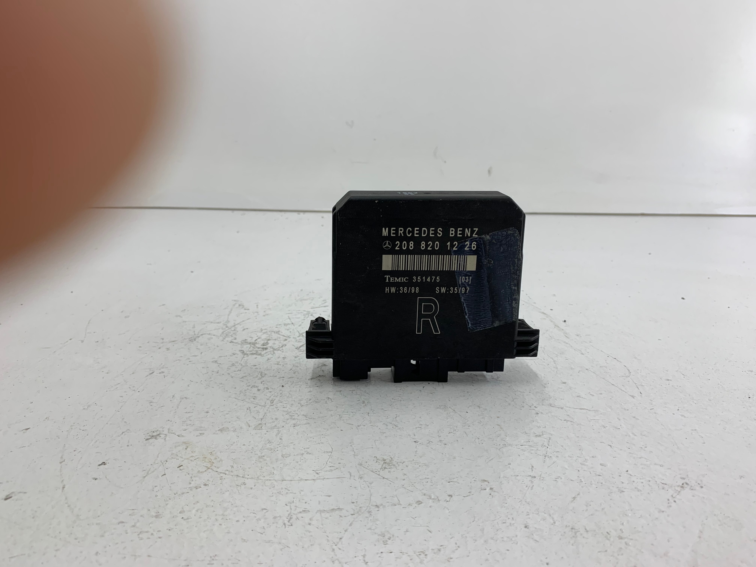 MERCEDES CLK W208 module door right front 2088201226