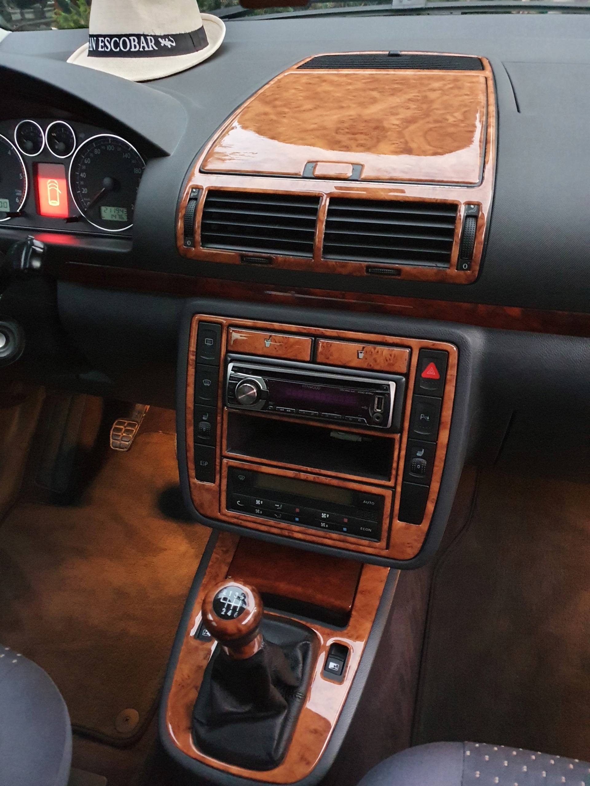 SEAT ALHAMBRA OKLEINY KOKPIT NAKLEJKI PANEL CARBON