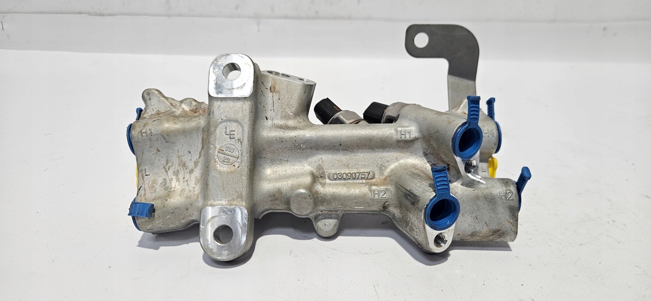 ZESPÓŁ ZAWIESZENIA ZAWORÓW MERCEDES AMG R232 Jakość części (zgodnie z GVO) O - oryginał z logo producenta pojazdu (OE)