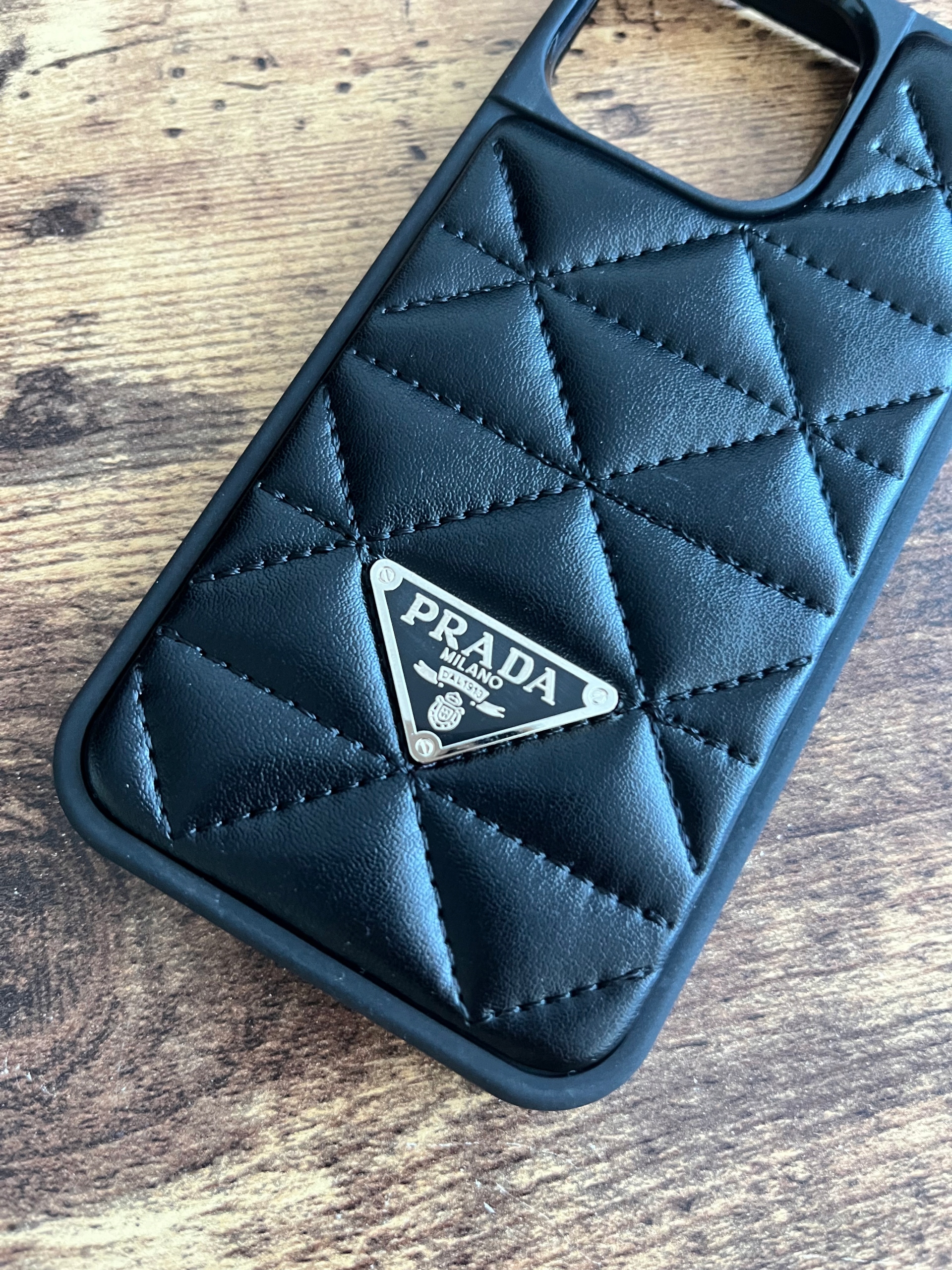 PRADA スマホケース iPhone13 Prada case etui iPhone 13 czarny logo plecki - 15974767266