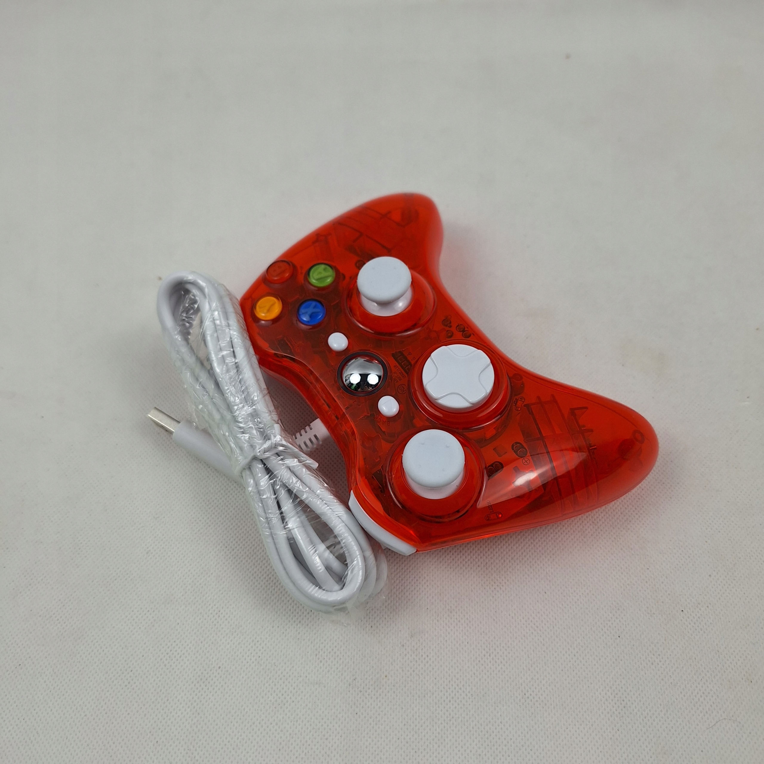 PAD GAMEPAD PRZEWODOWY ZAMIENNIK CZERWONY DUAL SHOCK NOWY XBOX 360 PC USB Sposób podłączenia przewodowy