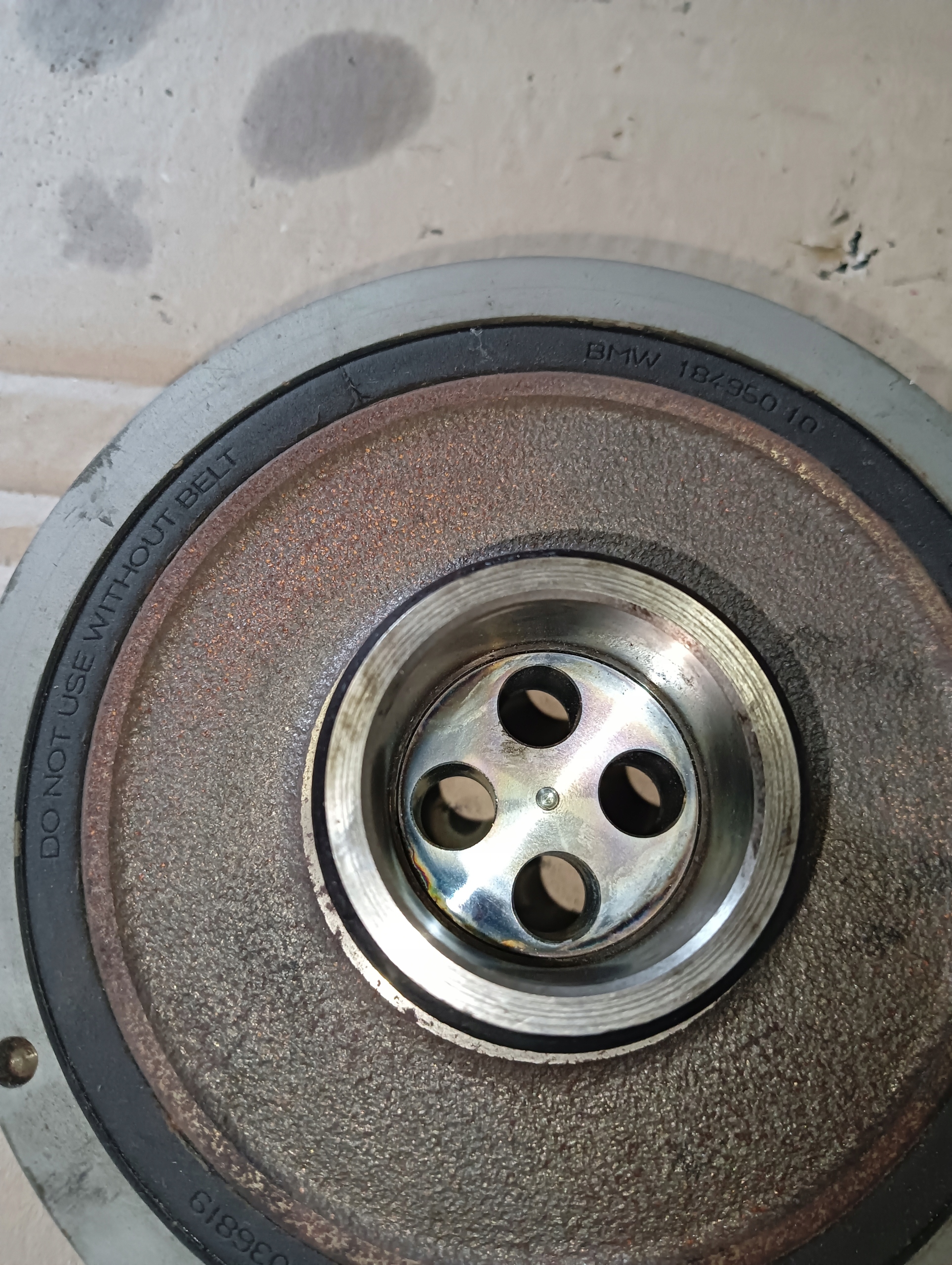 KOŁO PASOWE BMW 2.0D B47 I 7619245 18495010 Typ silnika Diesel