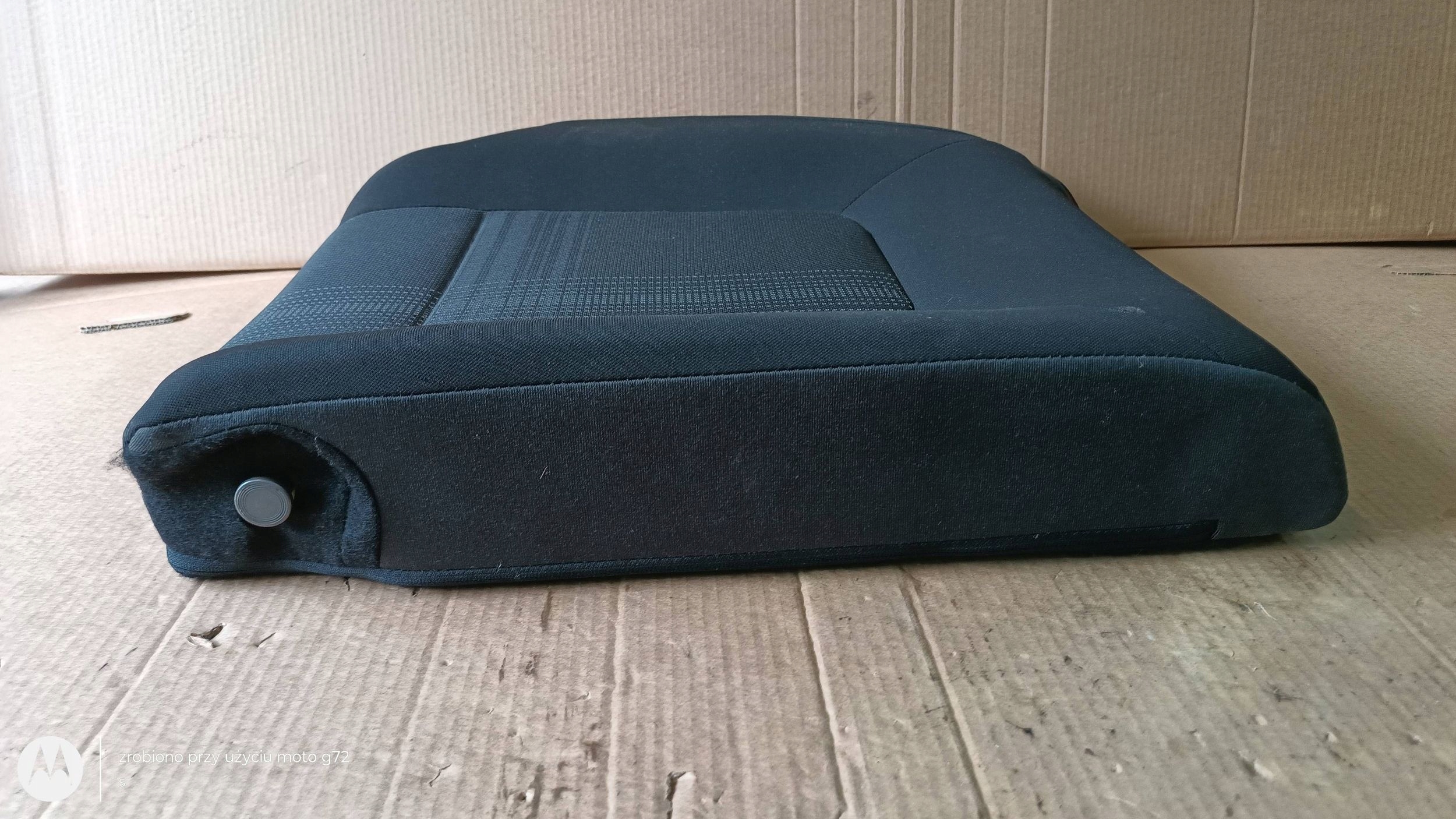 HYUNDAI BAYON OPARCIE KANAPY left rear part 2023R