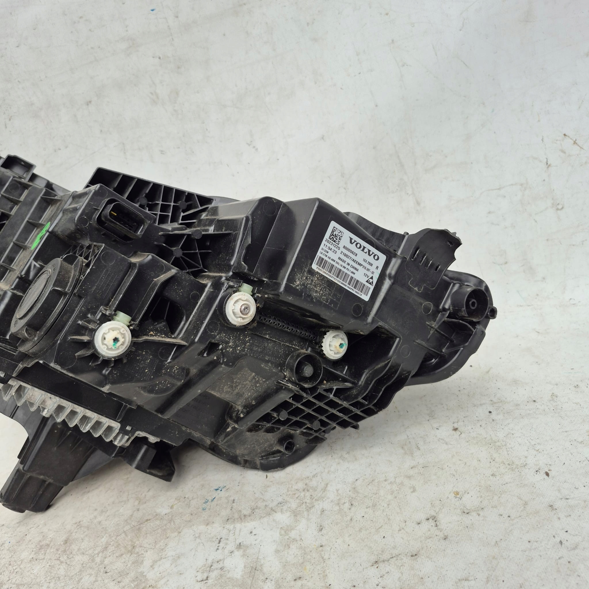 VOLVO EX30 EX-30 23- light right front front FULL LED 80000628
