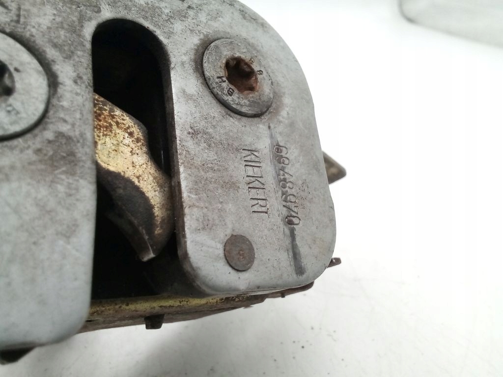Saab 9000 lift FL Anniversary lock left rear part rear