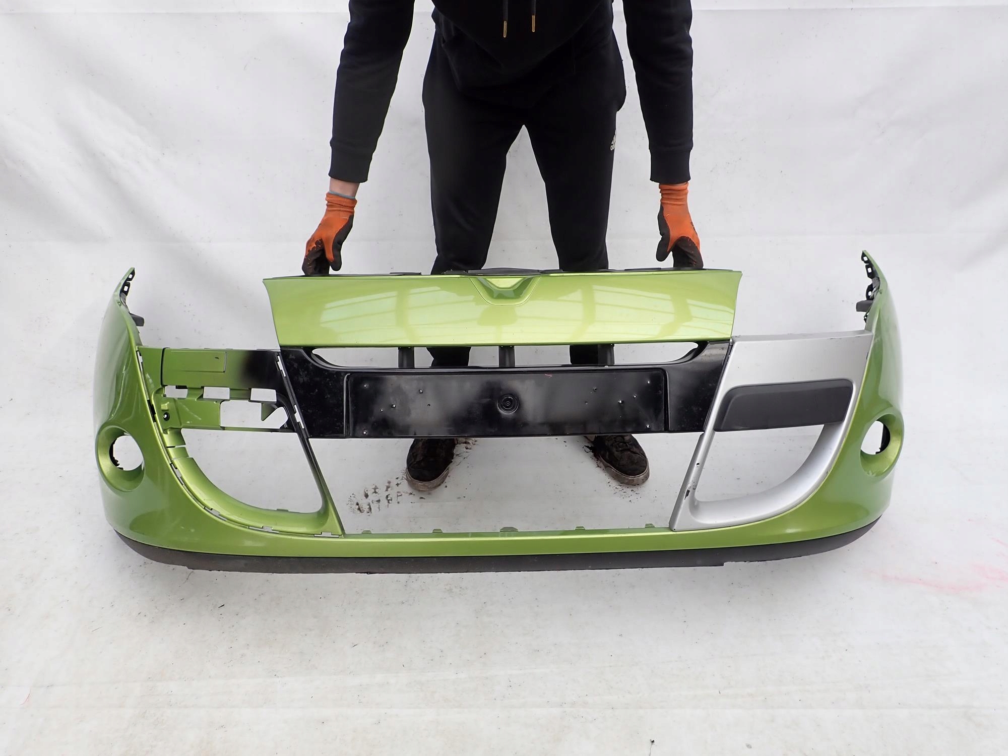 RENAULT MEGANE III 3 CC COUPE 10-12 bumper front front