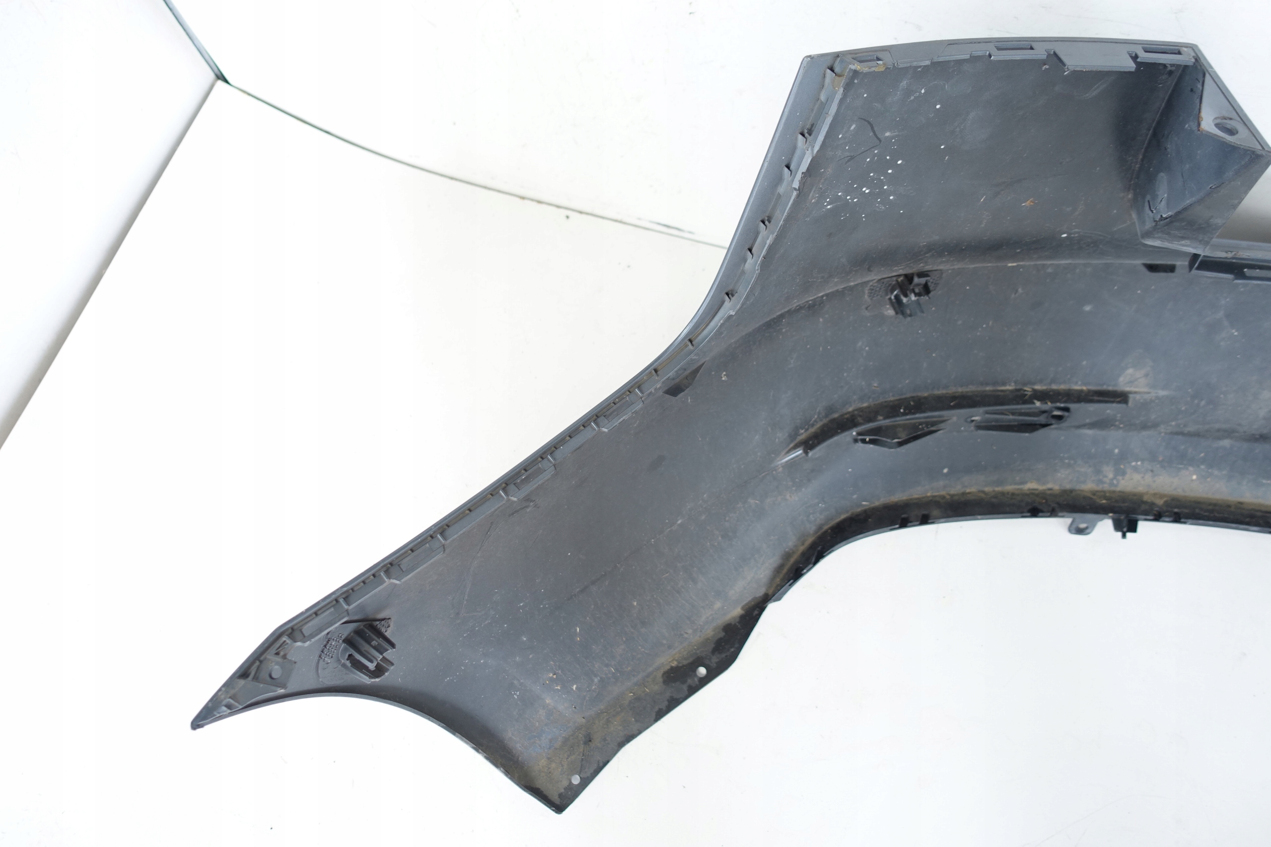 TESLA MODEL 3 III 2017- bumper rear part rear 1083983-00-G