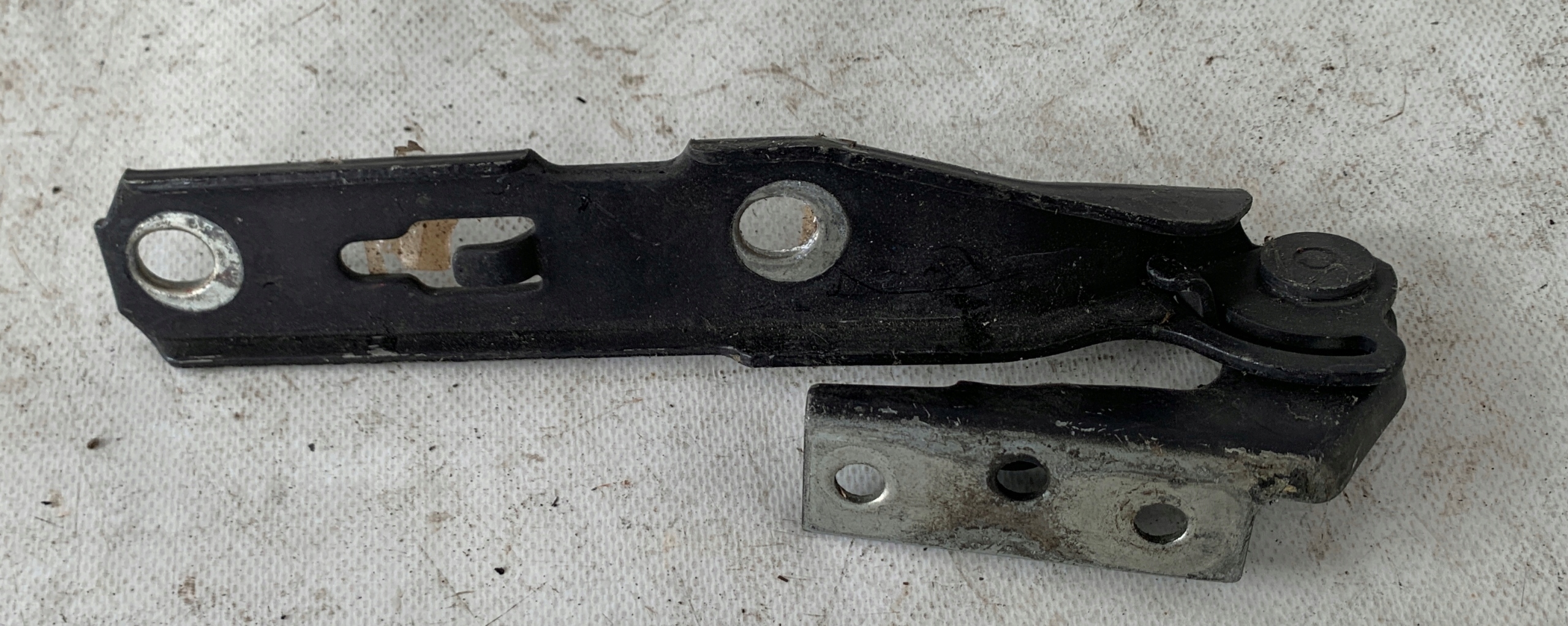 # hinge bonnets right + left AUDI A4 B6 B7