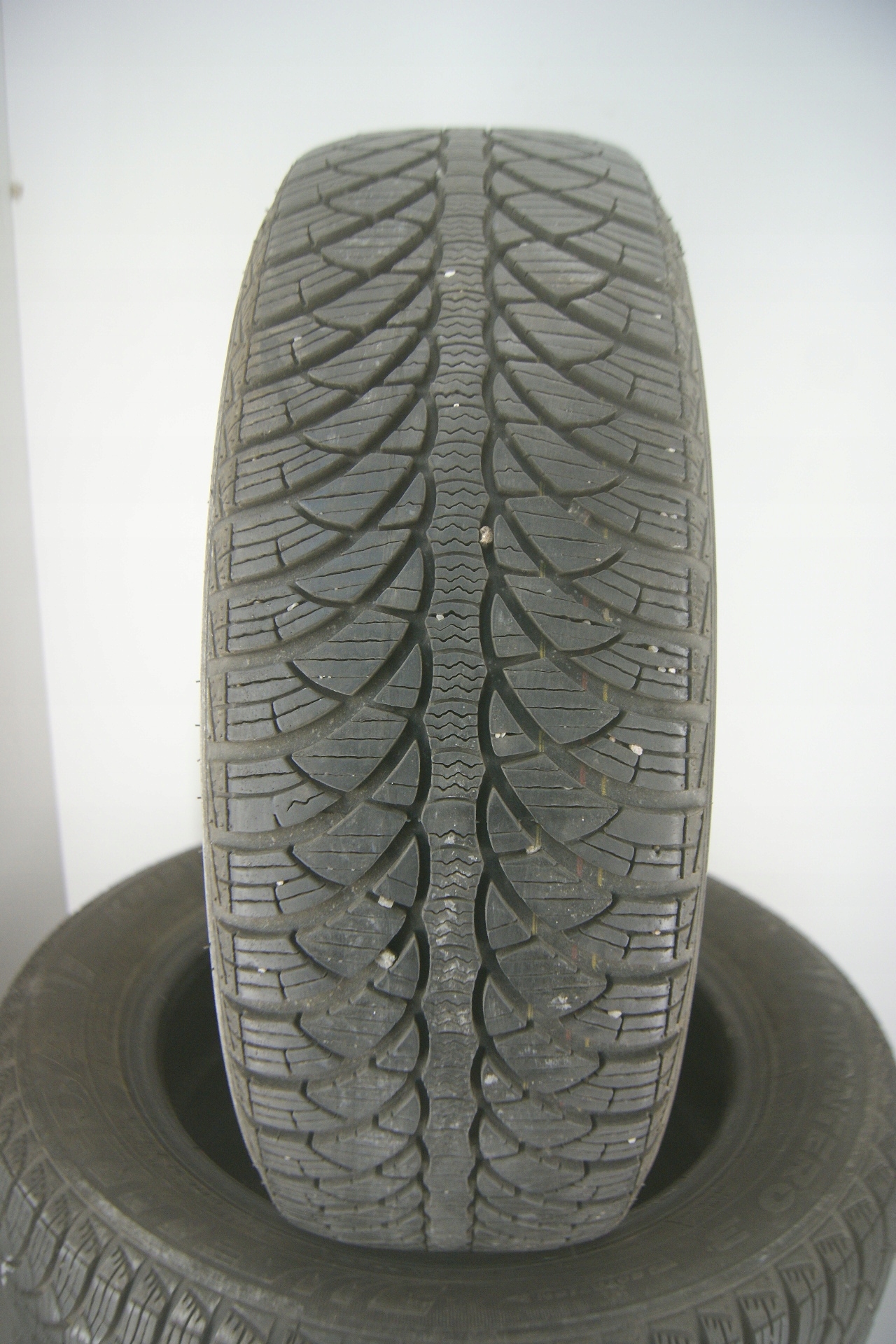 4x 185/60R15 opony zimowe Fulda Kristall Montero 3 6mm 2019r (68011) Sezon zimowe