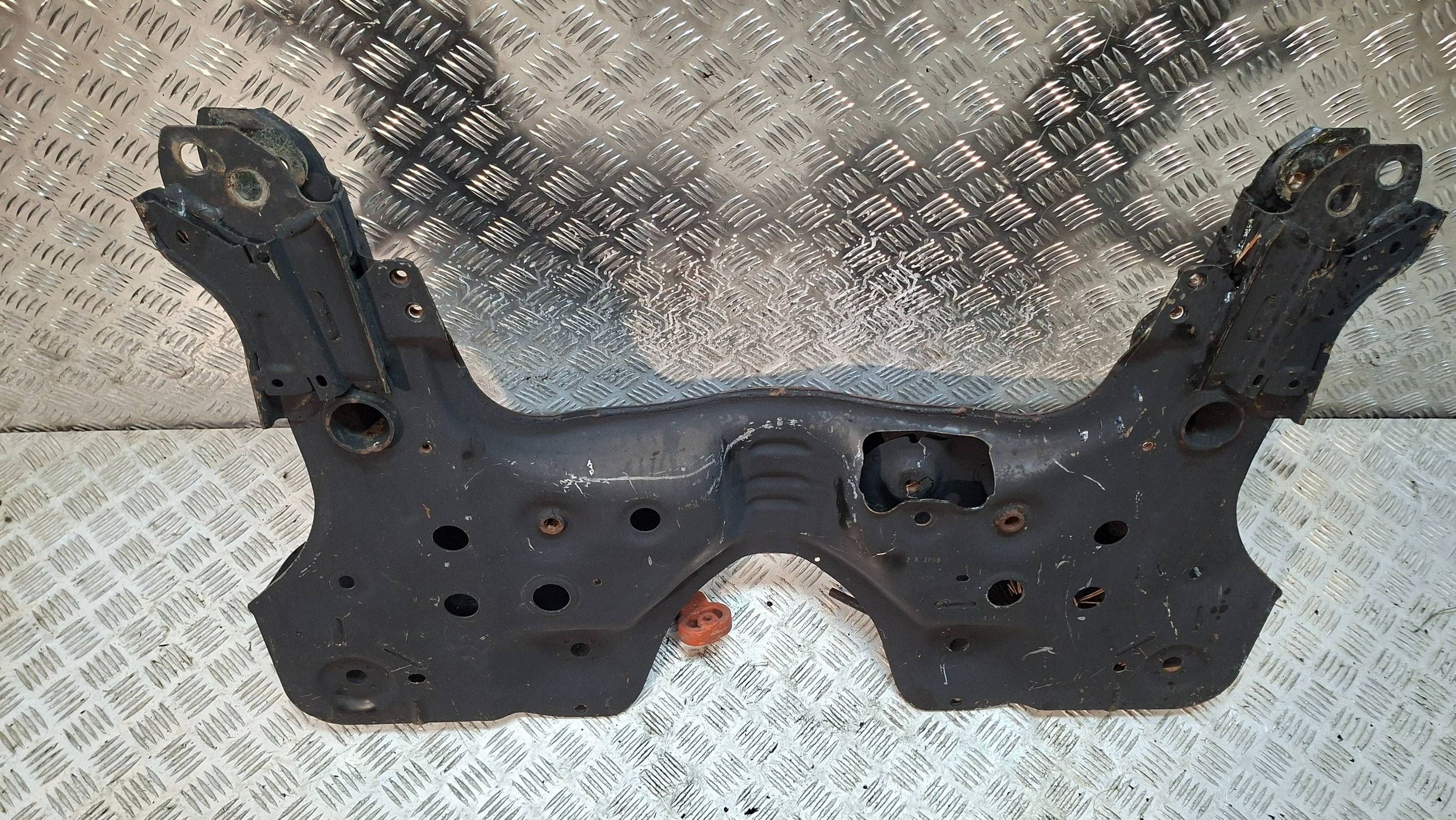 axle beam front FIAT 500L 2012