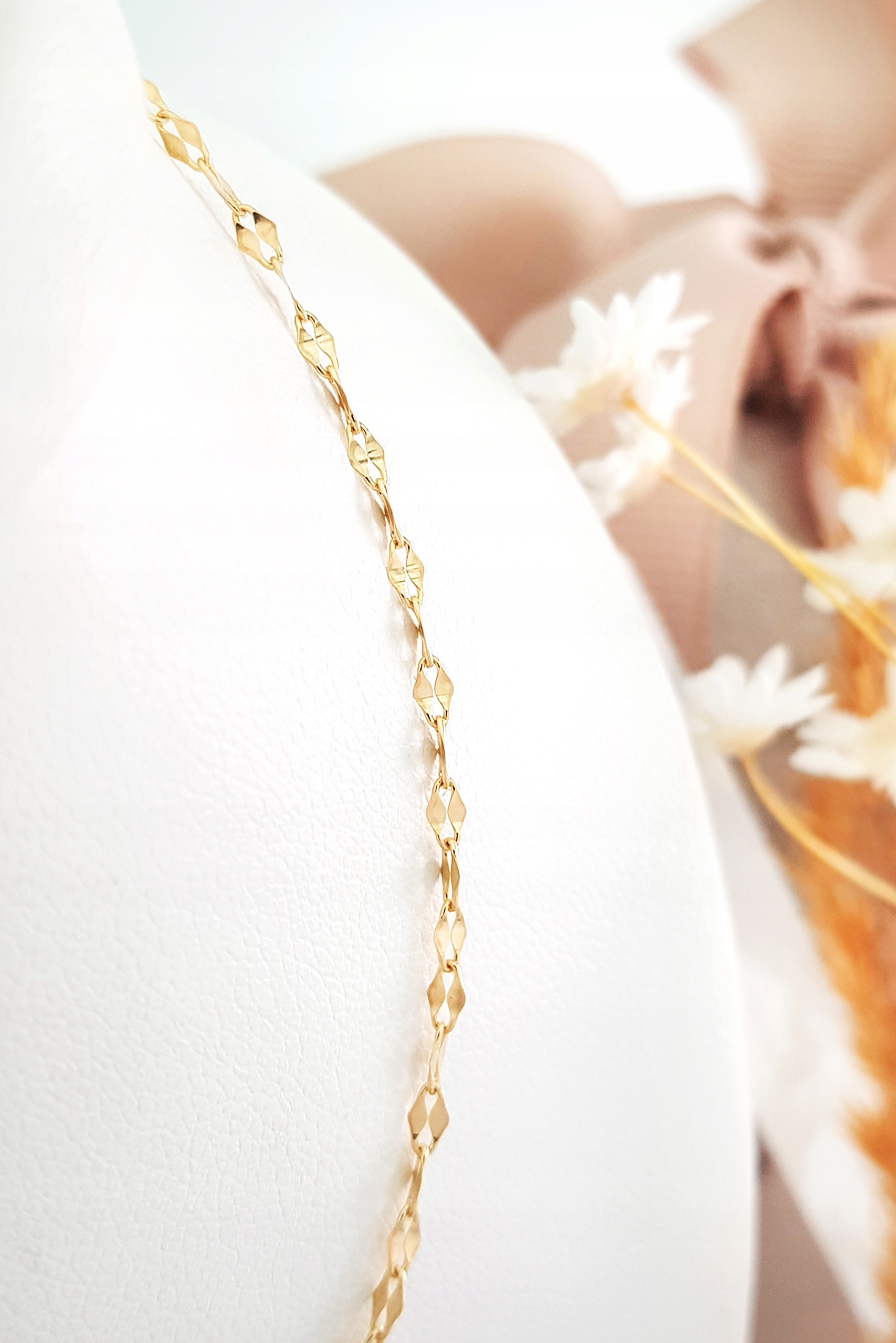 ZŁOTY ŁAŃCUSZEK DO ZAWIESZEK KRĘCONA KAWA 50 CM pr.585 Materiał złoto