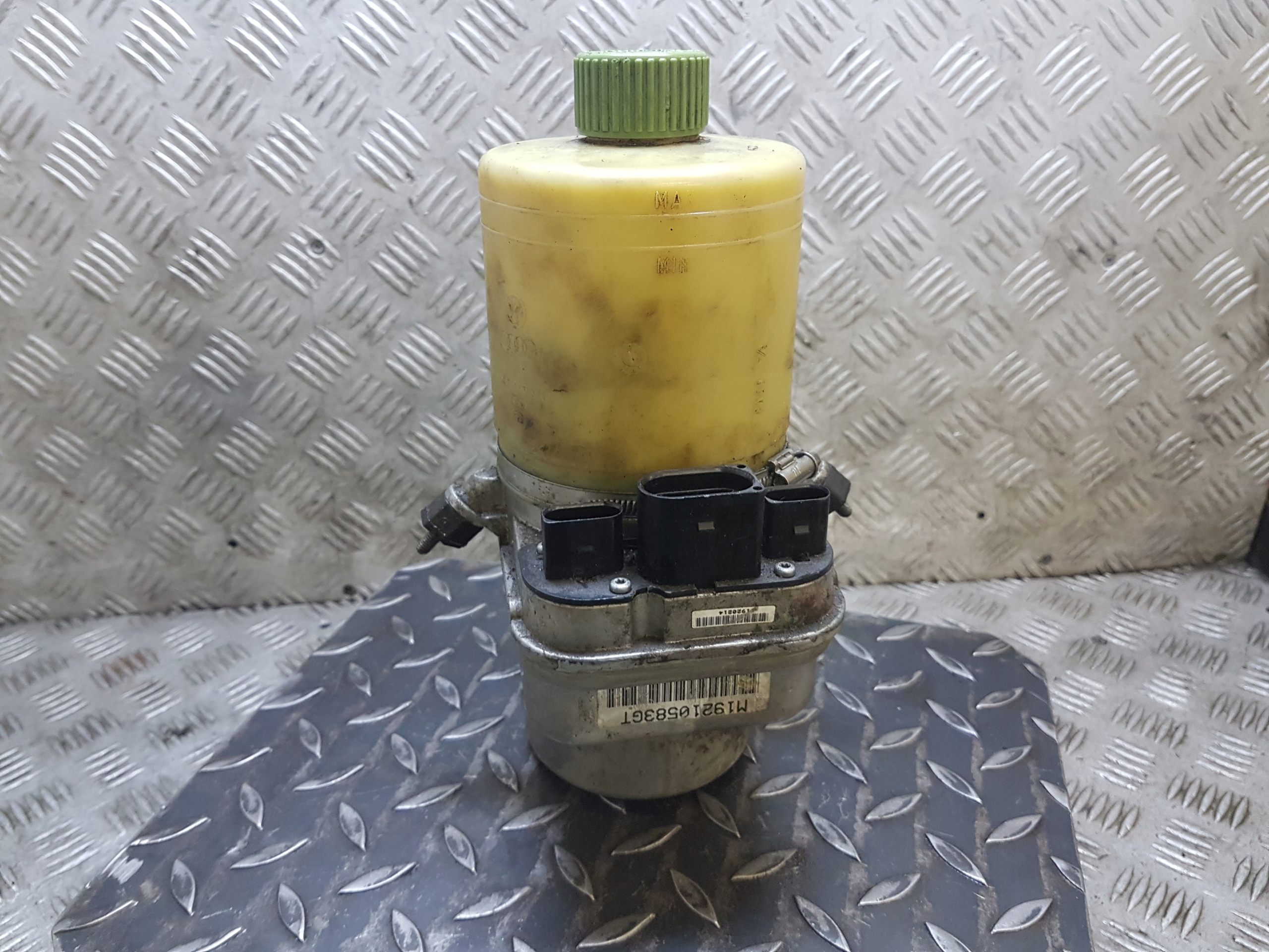 servo pump electrical SEAT IBIZA 3 038145209C