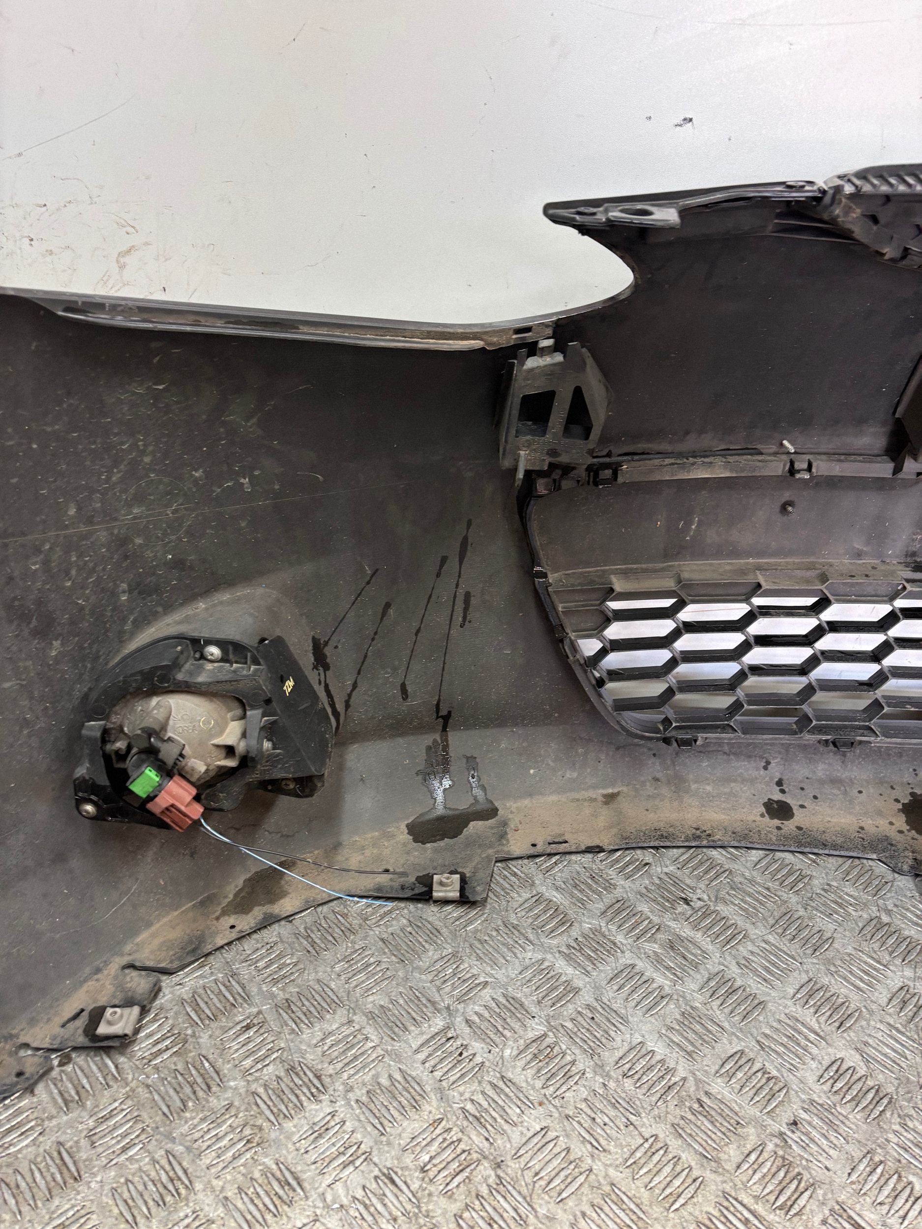 nárazník predok predný MAZDA 2 DE 07