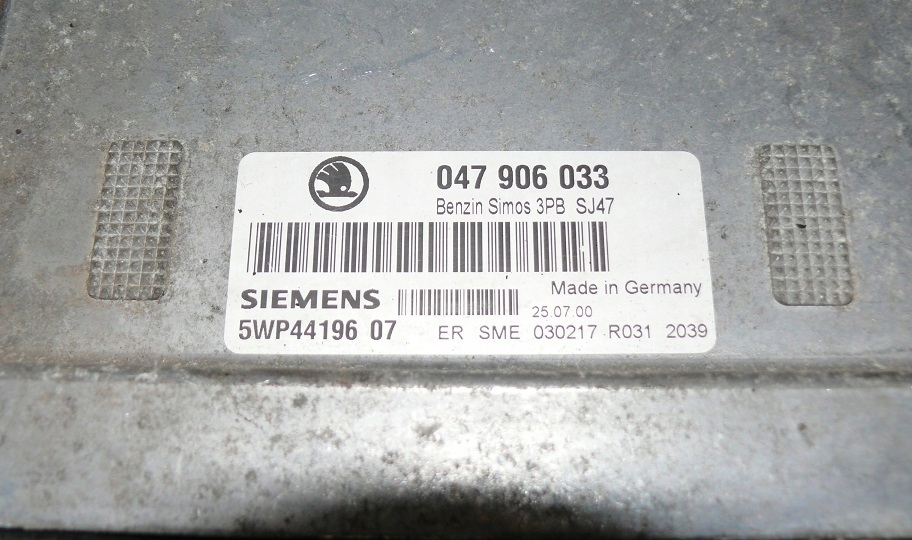 computer Centralina Motore SKODA FABIA e 1 1.4 MPI 047906033 5WP4419607