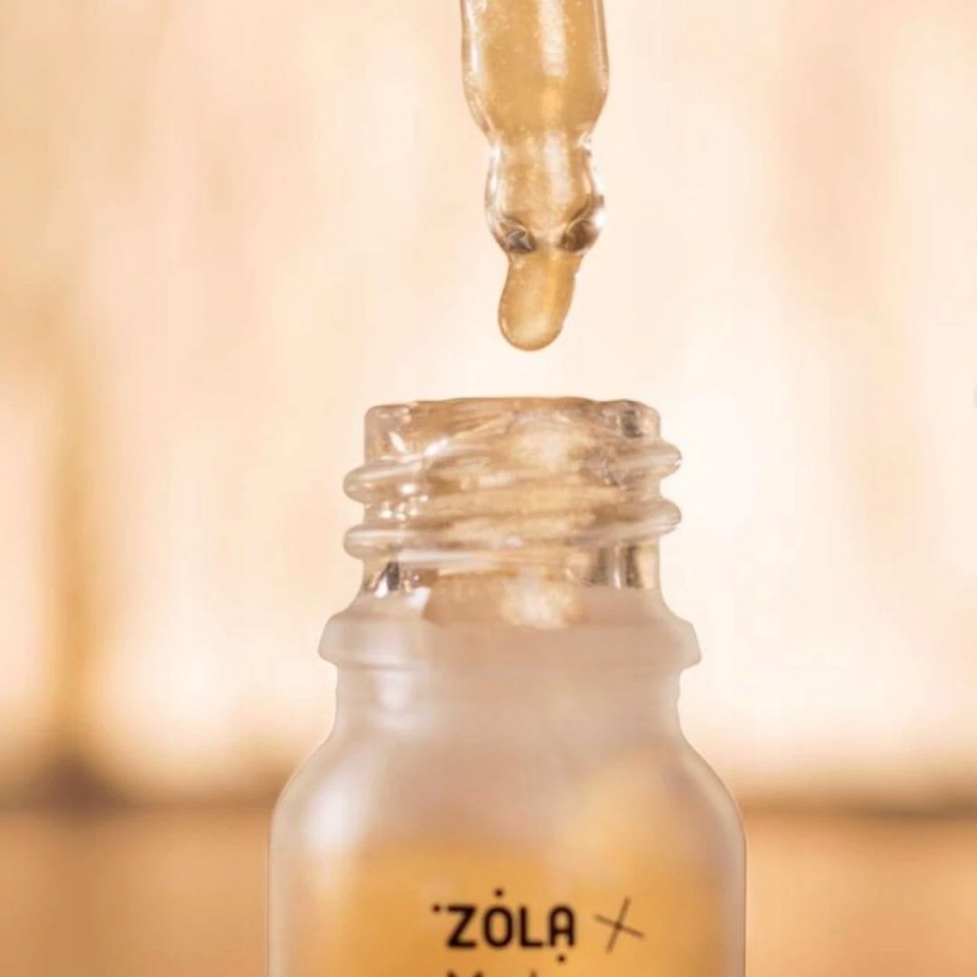 Zola x Maks Bilokonskyi Multifunkční hydratační tekutina Aqua Fluid 10 ml