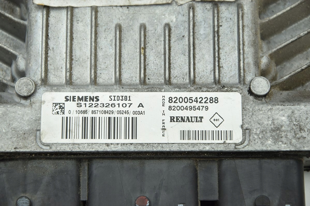 control unit module RENAULT 1.5 DCI 820054228