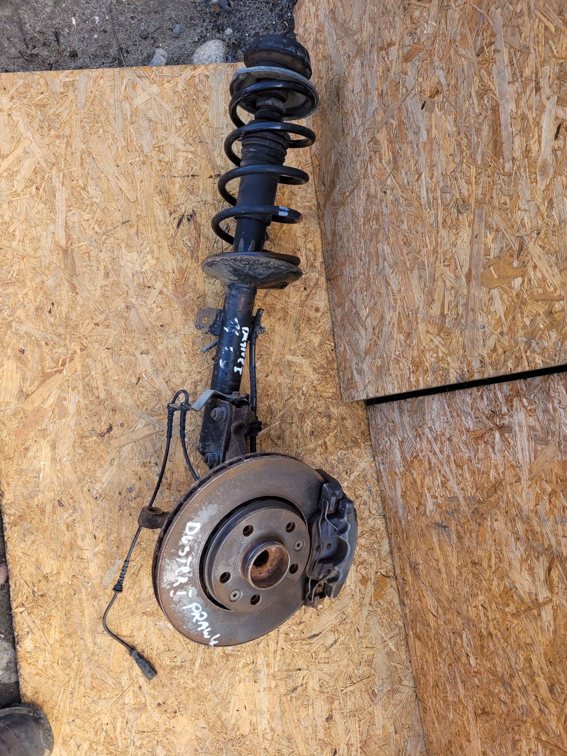 swing right DACIA DUSTER and