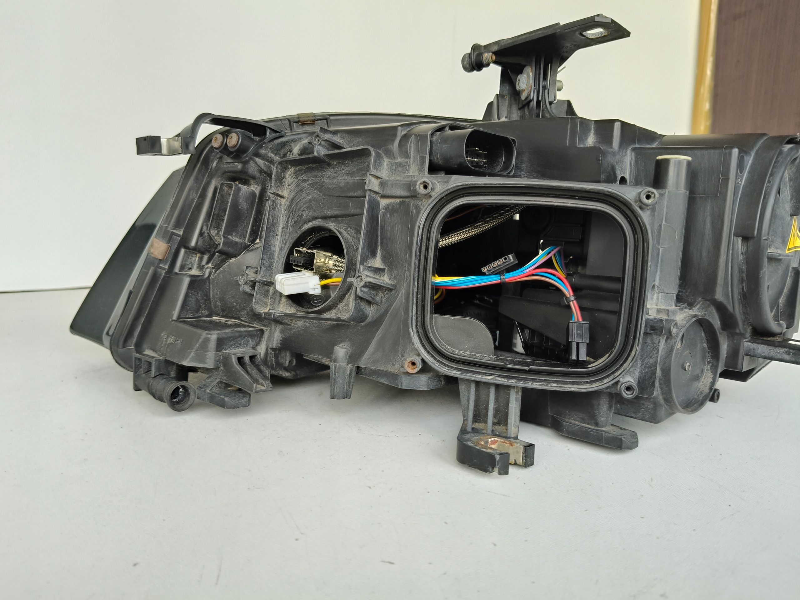light right REFLEKTOR AUDI A4 B8 8K 07- XENON LED non-setting