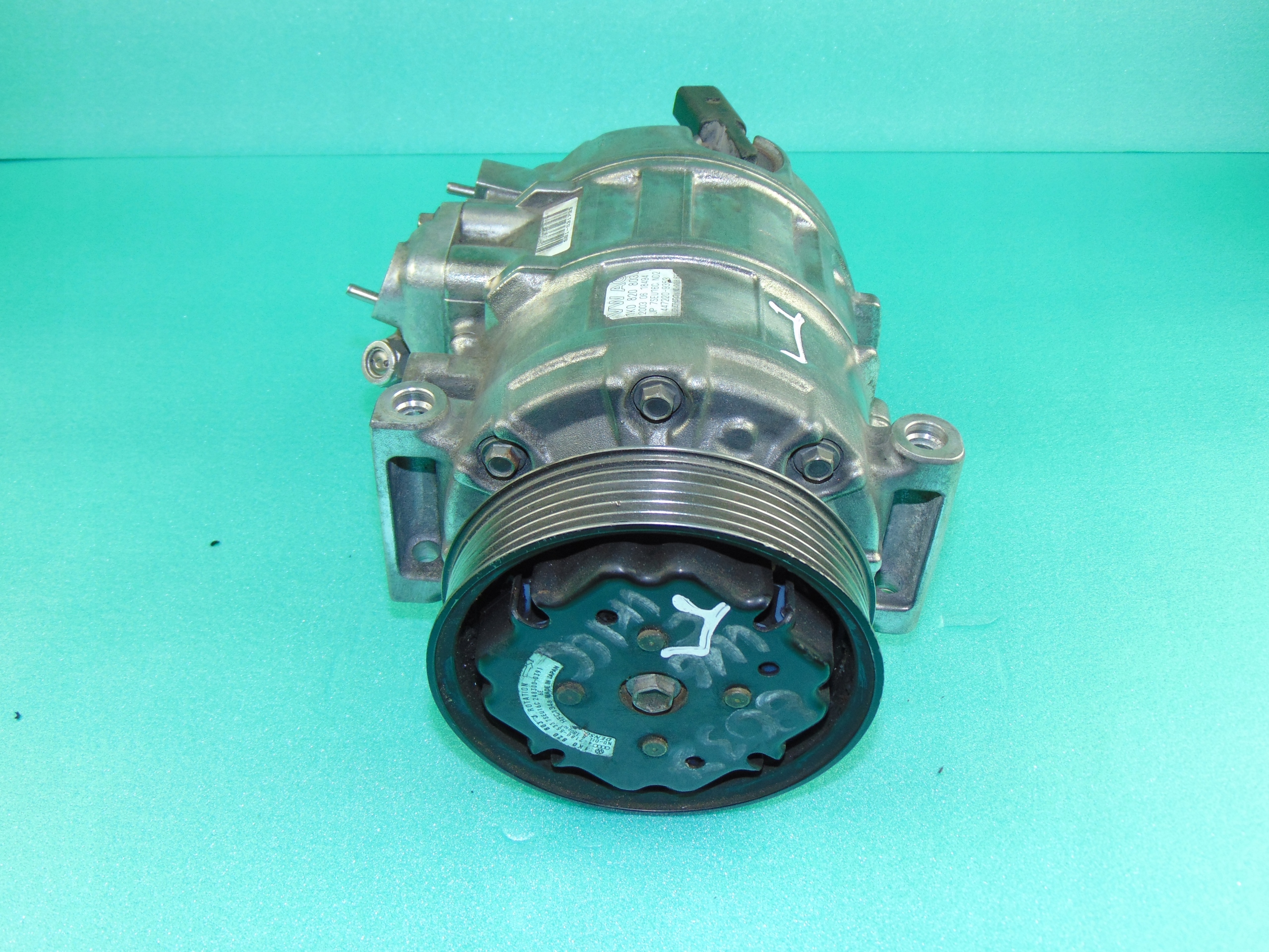 compressor; compressor of the air conditioning 1K0820803J 2,0FSI 2,0TDI