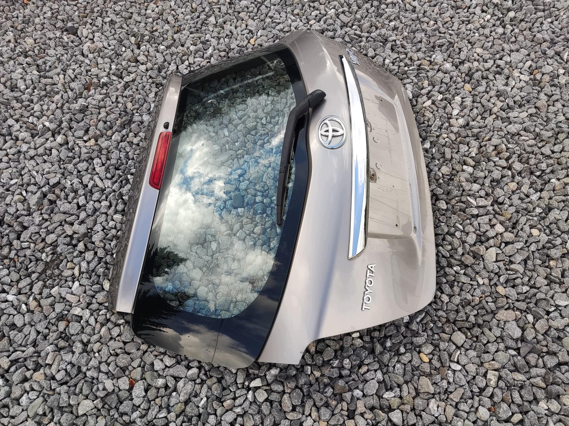 boot door rear cover boot window TOYOTA YARIS III 2011-2017