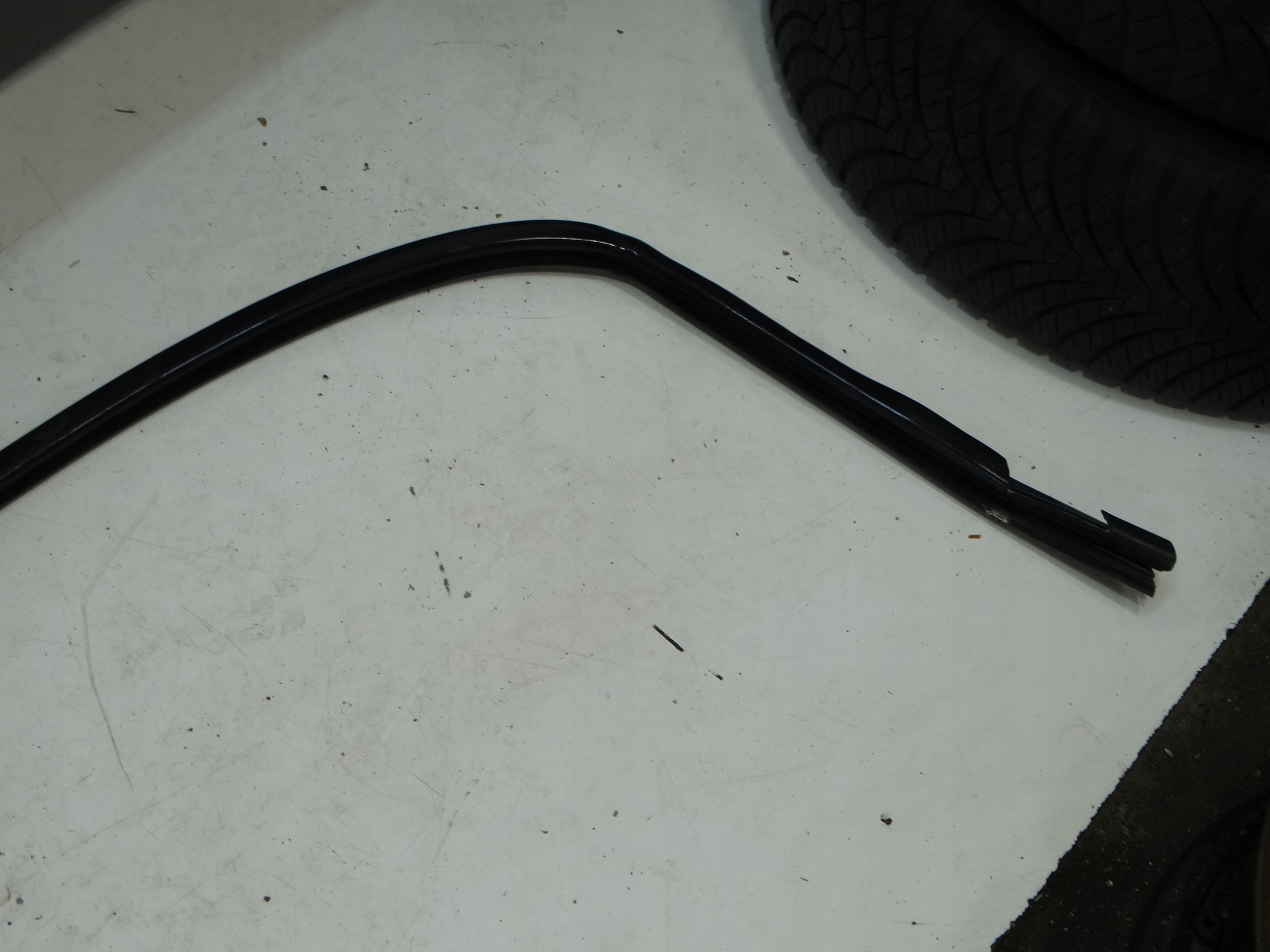 gasket windows door right front RENAULT SCENIC III 09-16R.