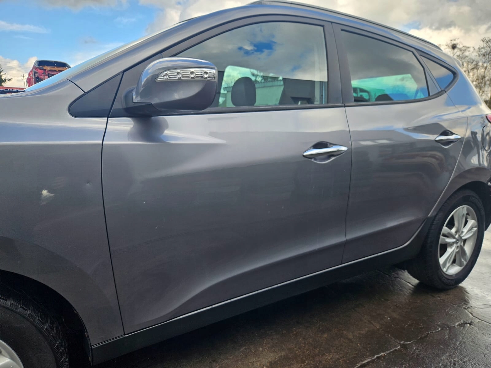 DRZWI LEWE PRZEDNIE LEWY PRZÓD HYUNDAI IX 35 ZAR Numer katalogowy części HYUNDAI IX35 DRZWI LEWY PRZÓD PRZEDNIE ZAR 2009-