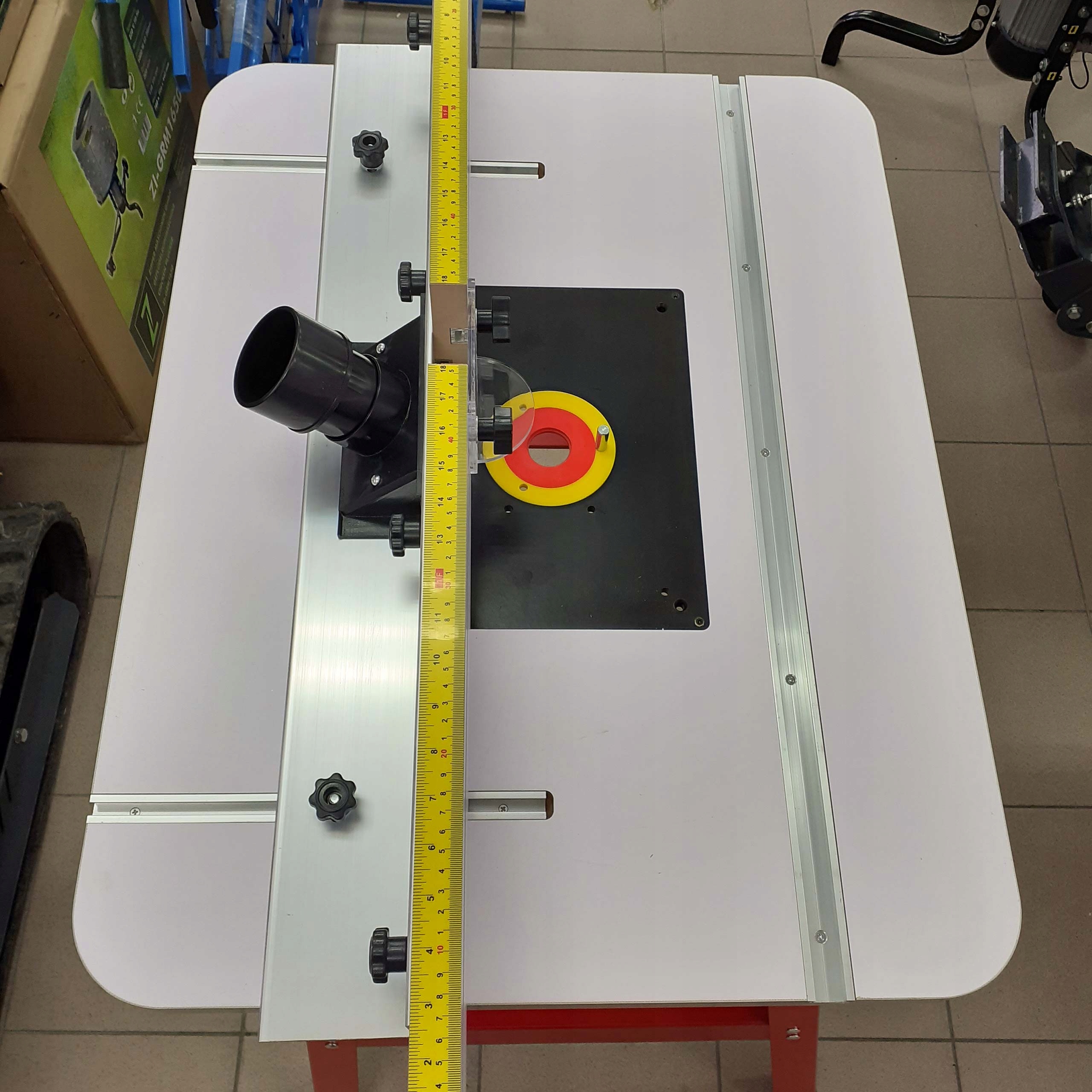 STÓŁ FREZARSKI DO FREZARKI GÓRN. HOLZMANN OFT102 Marka Holzmann