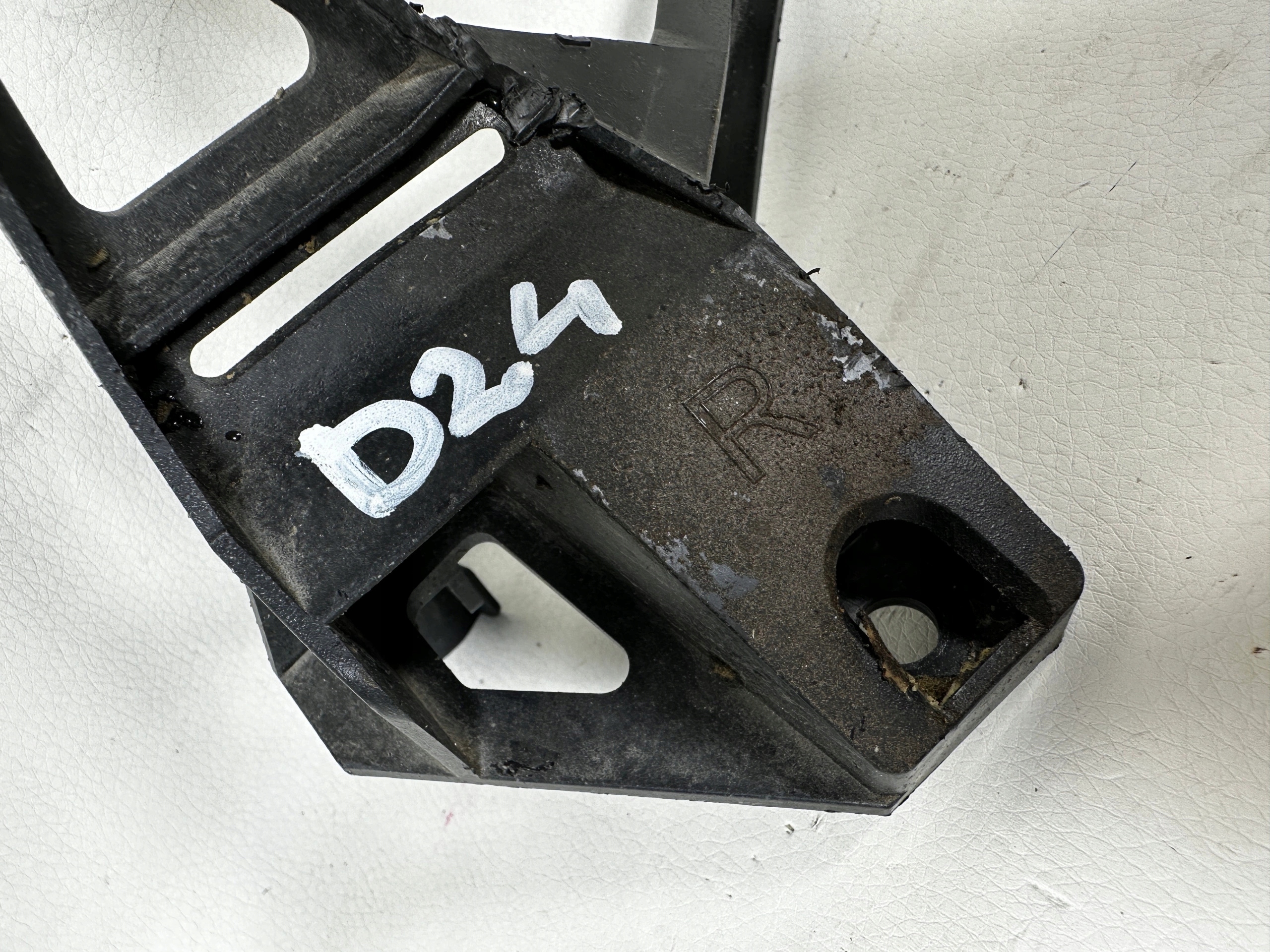 MAZDA MX5 bumper bracket right rear part N243-50151