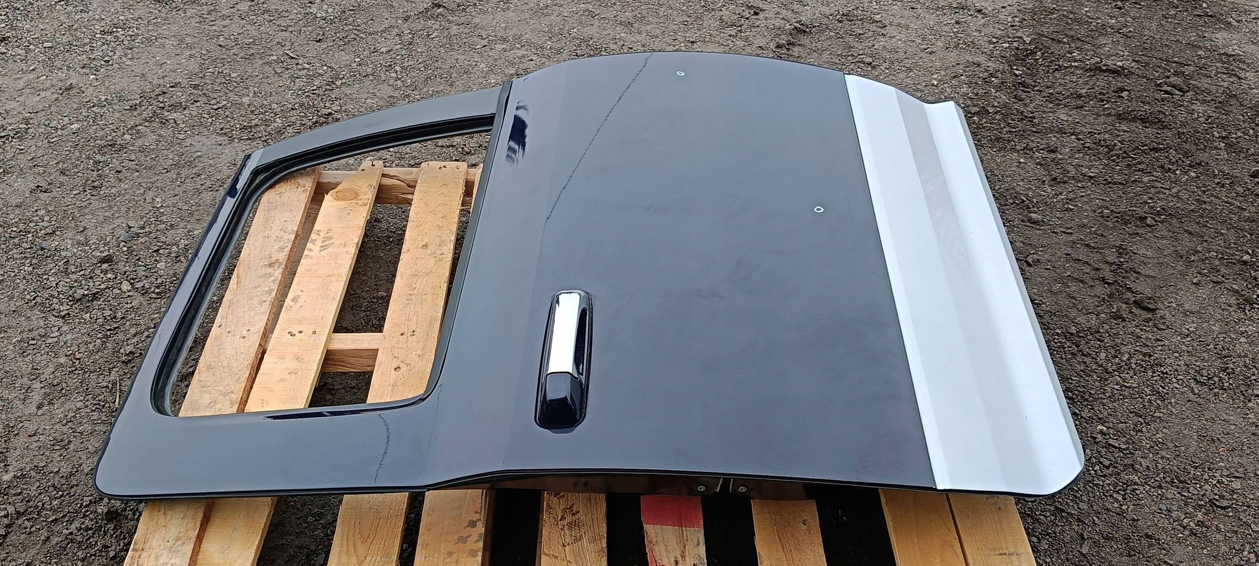 Tür heck hinten rechts dlugie Dodge Ram 1500 2009-2019