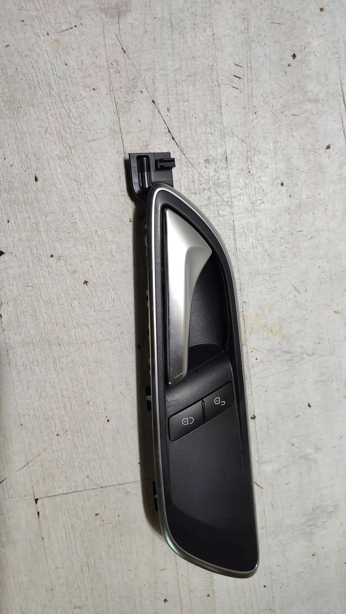 Mercedes-Benz A W176 2017 front side left handle inner