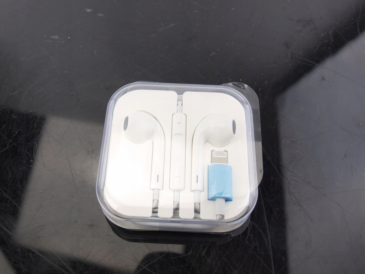 XS MAX GL063 Słuchawki przewodowe lightning iPhone Kod producenta 41R5HT6T56