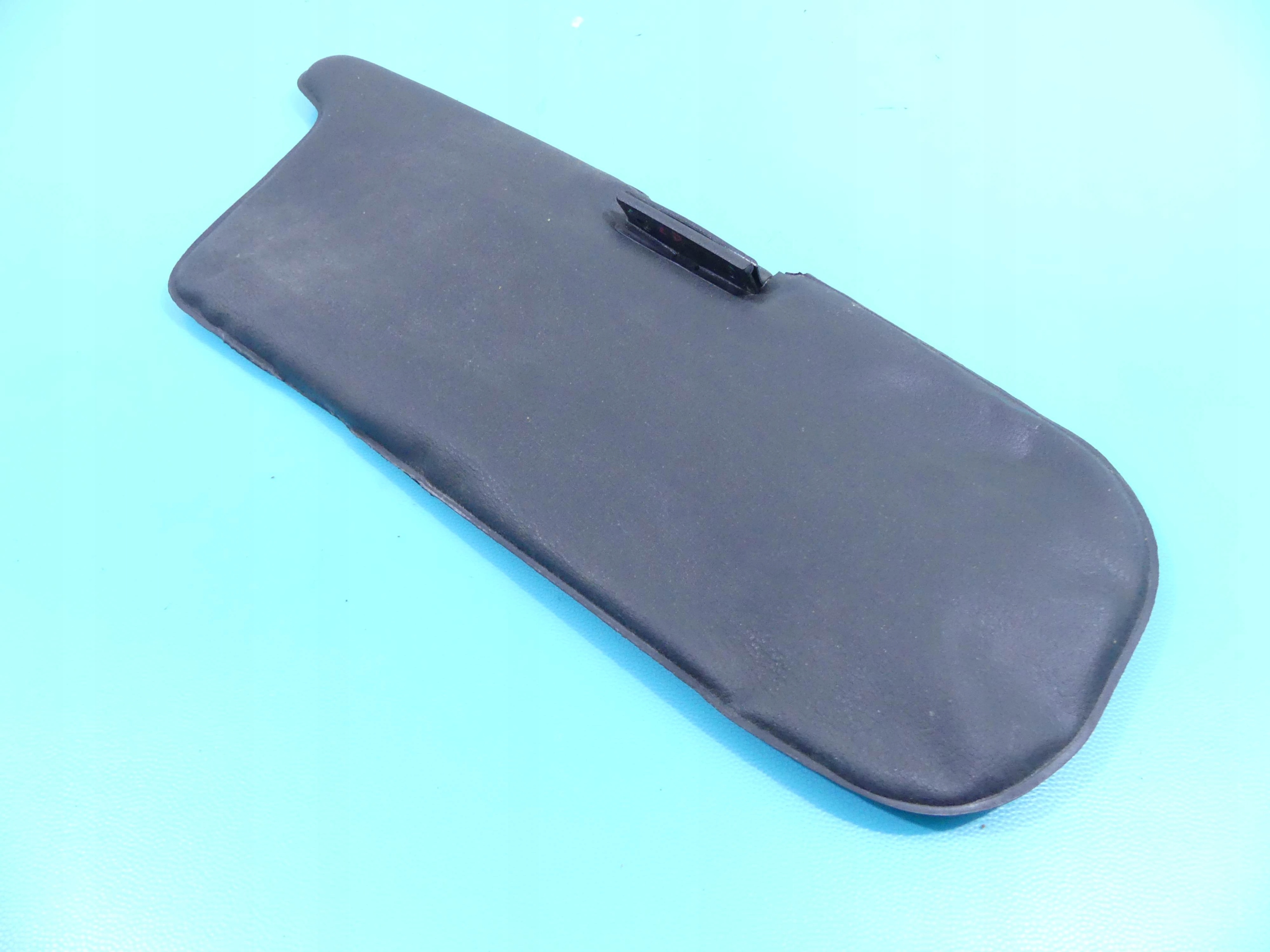 PRZESŁONKA LEWA DASZEK SŁONECZNIK FIAT 126P