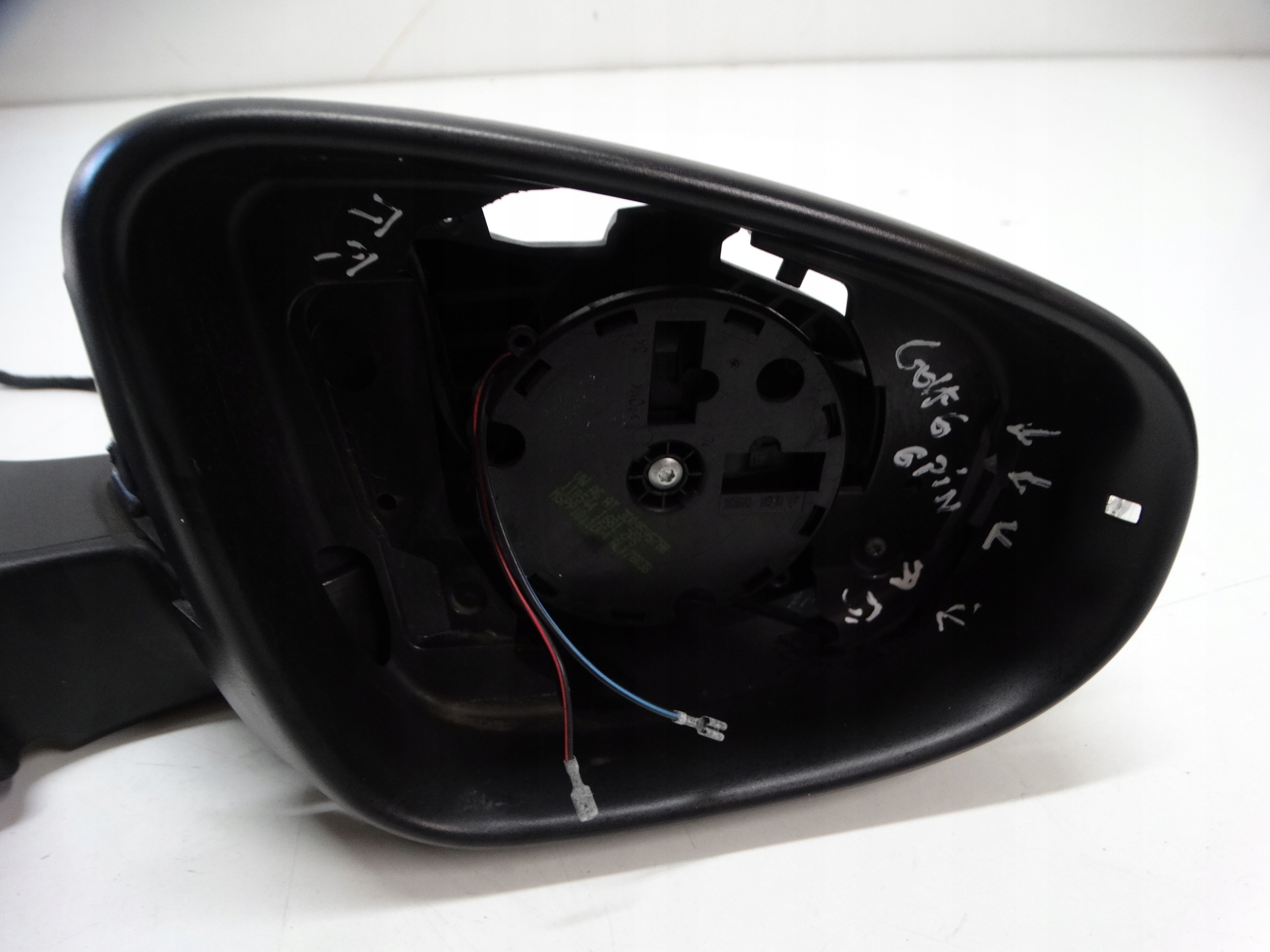 mirror right VOLKSWAGEN GOLF VI 11r. 5K0857502CB