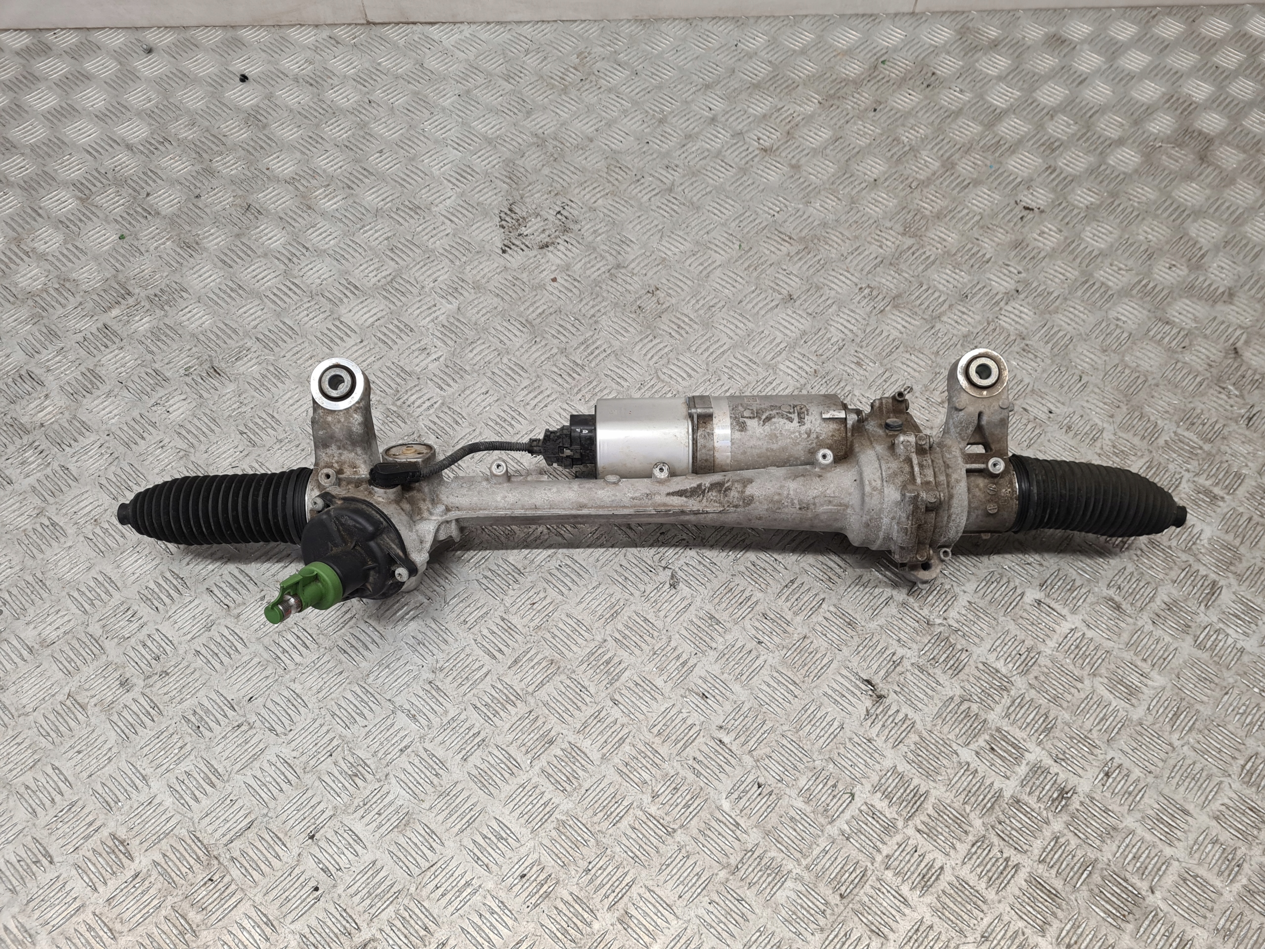 BMW 5 G60 G61 drag rod servo steering control 5A93756