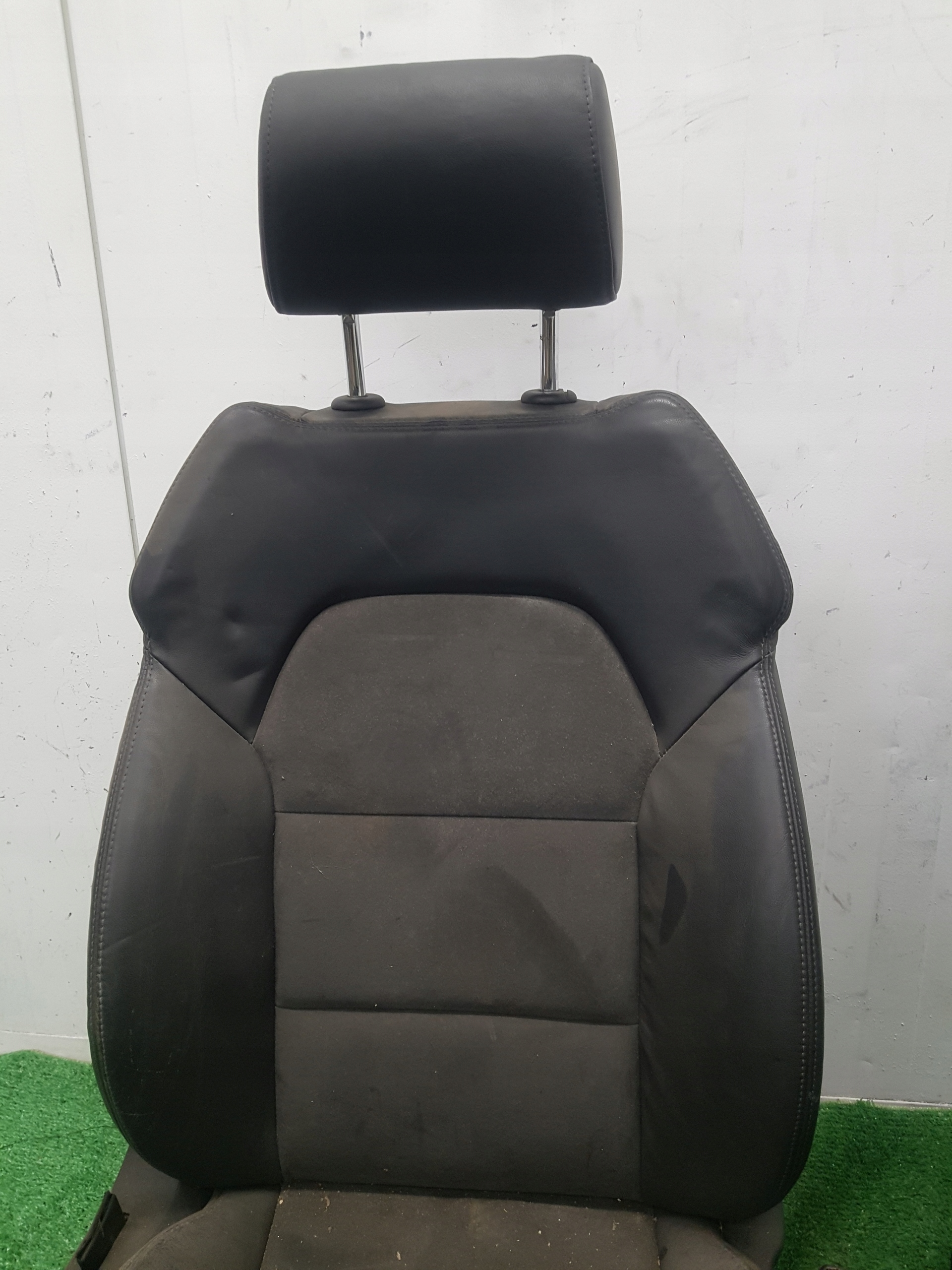 Sitze KOMPLET AUDI A6-C6 S-LINE ALCANTARA