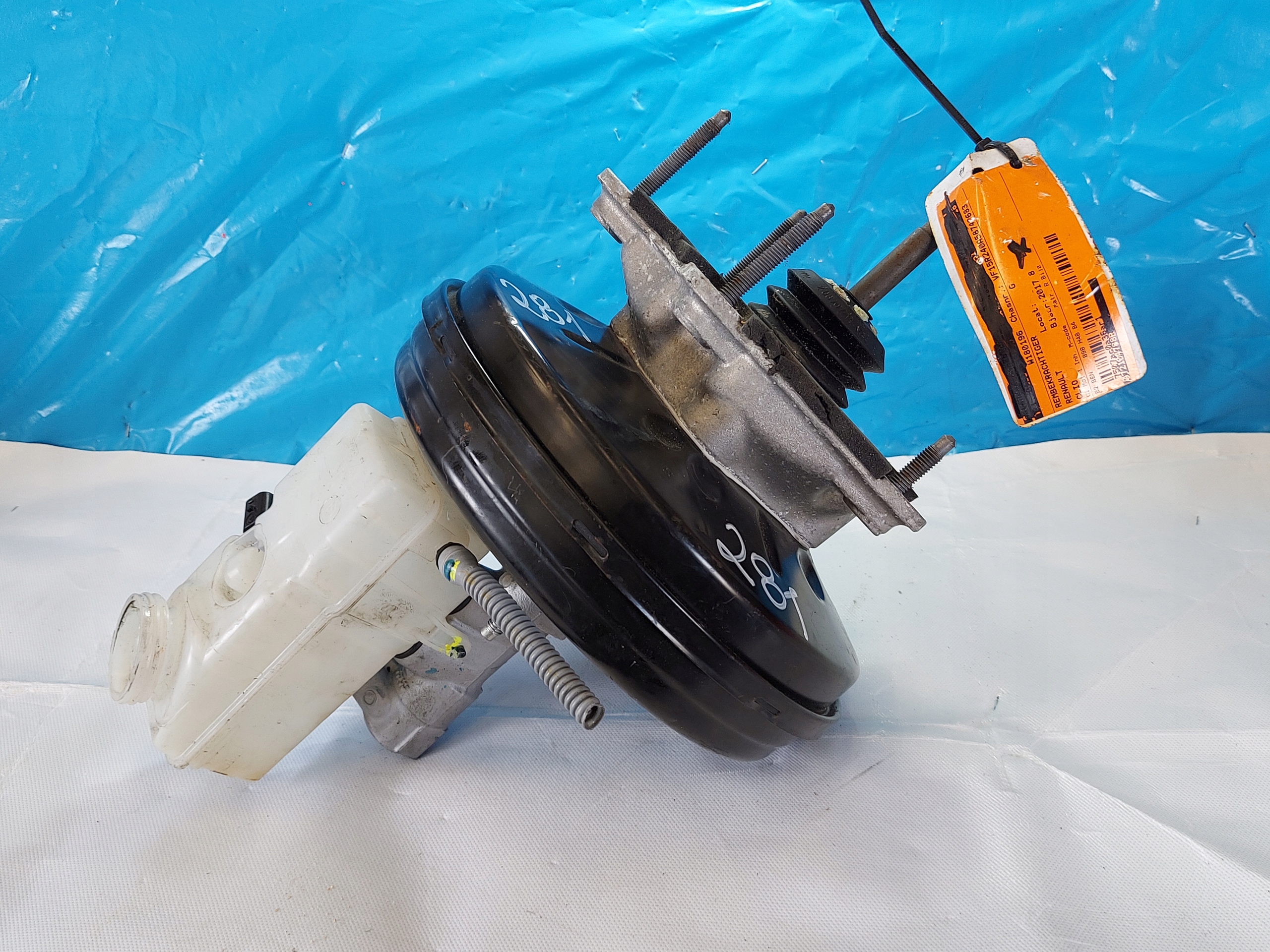 servo pump RENAULT CLIO 472104788R 2017 R 0.9 B