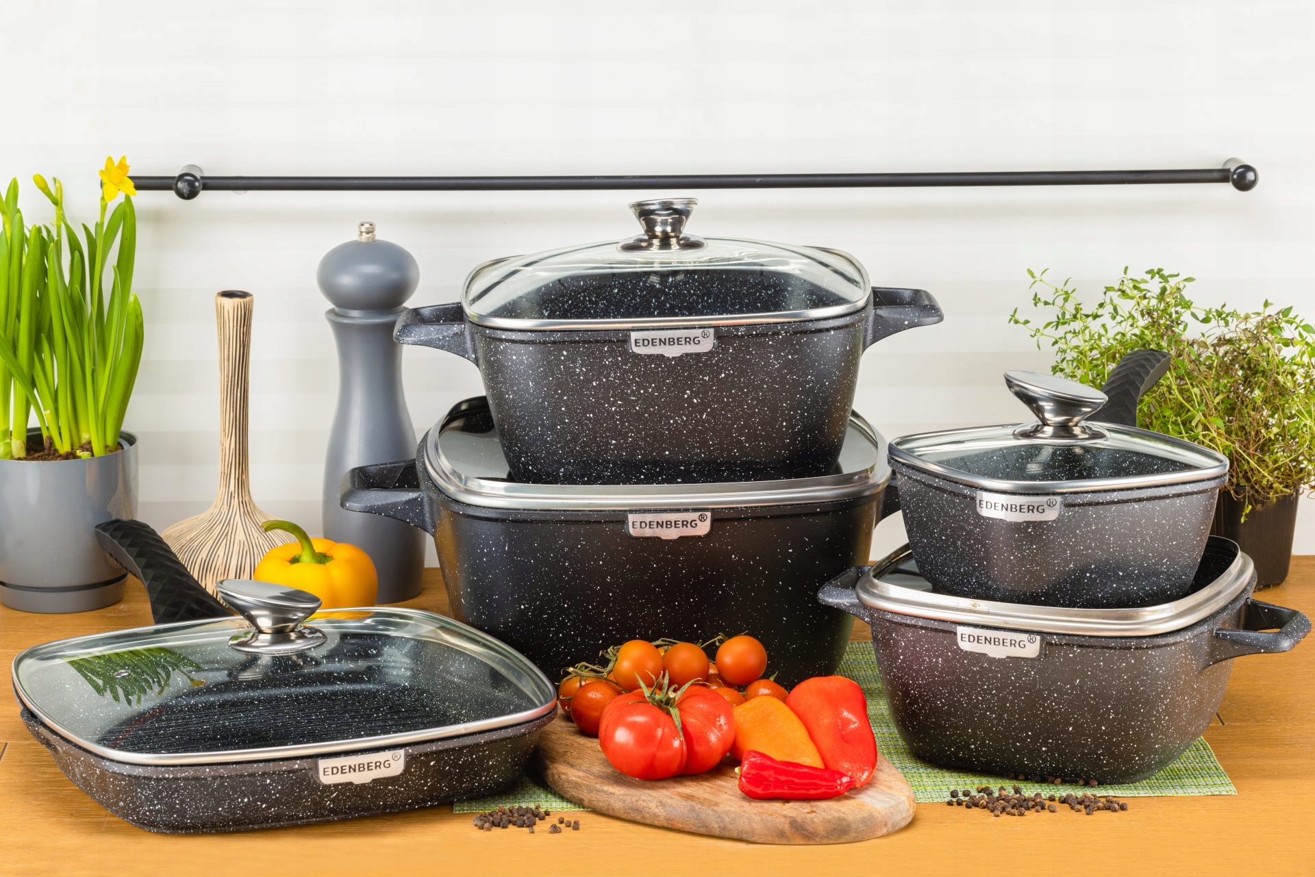 Zestaw garnków EDENBERG EB-12912 12el + GRATIS! EAN (GTIN) 4400124129124