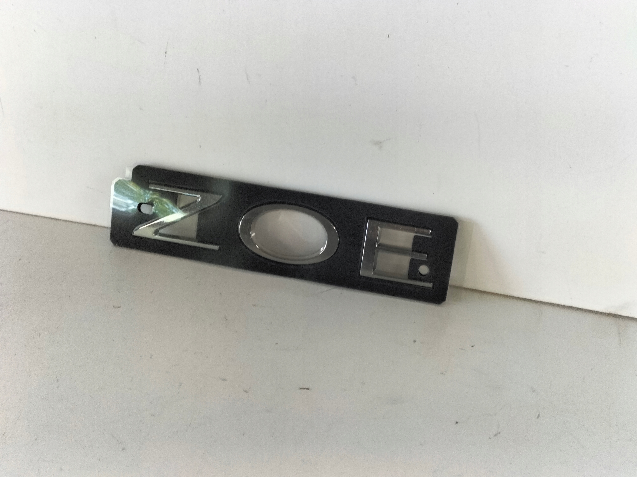 logo napis emblemat rear part RENAULT ZOE