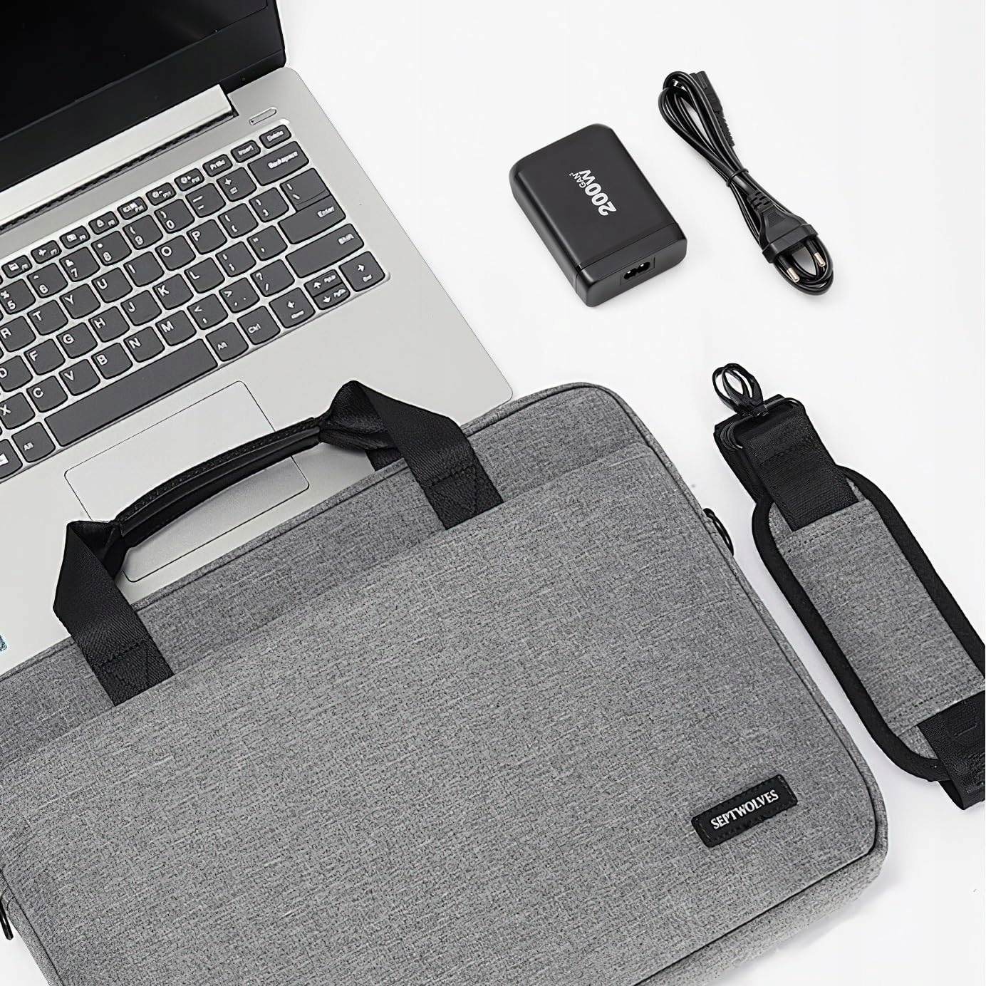 Ładowarka USB C 200 W, wielokrotna, 6 portów GaN III SZYBKA 200W — miniatura 7